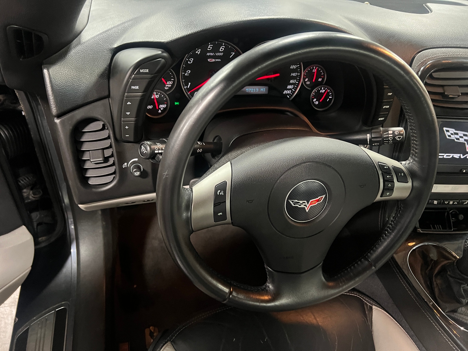Thumbnail: 2010 Chevrolet Corvette - 4