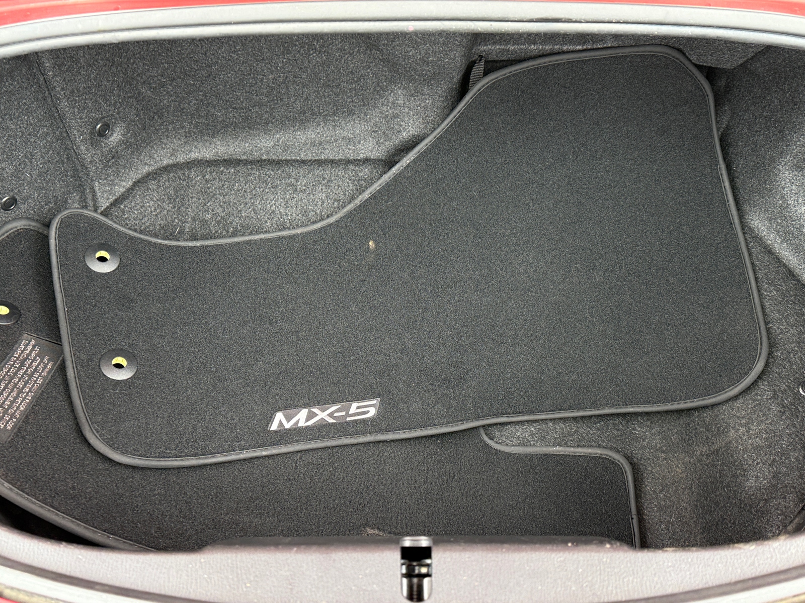 Thumbnail: 2016 Mazda MX-5 Miata - 4
