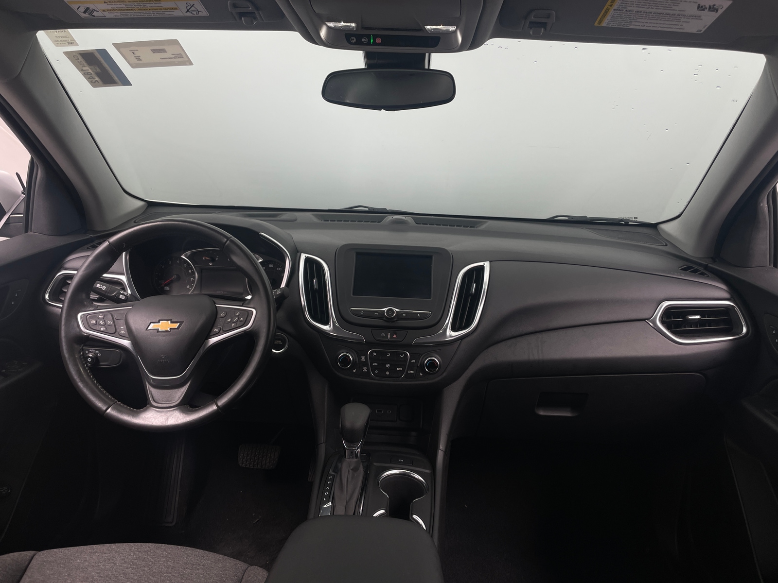 Thumbnail: 2022 Chevrolet Equinox - 3