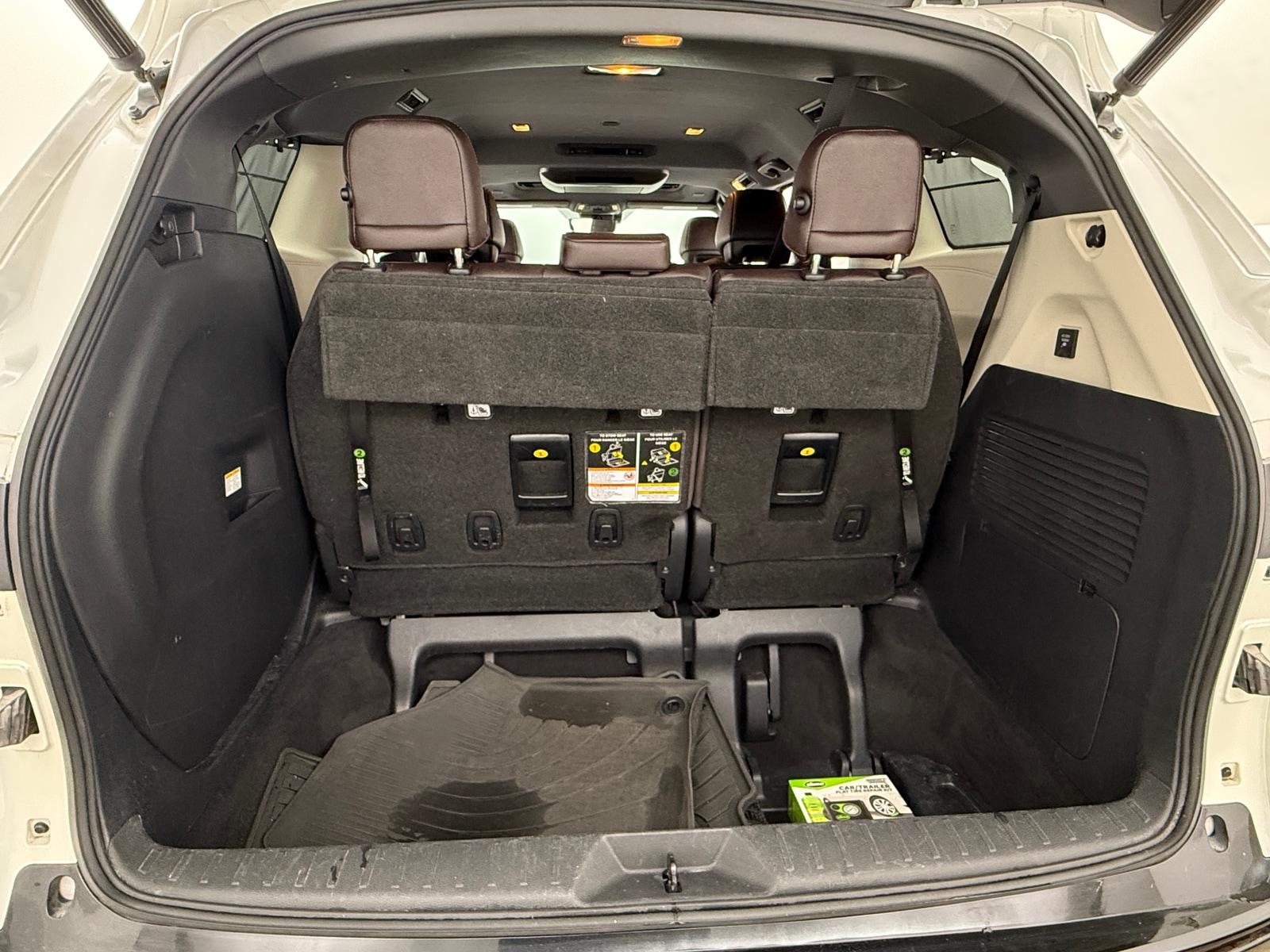Thumbnail: 2021 Toyota Sienna - 6