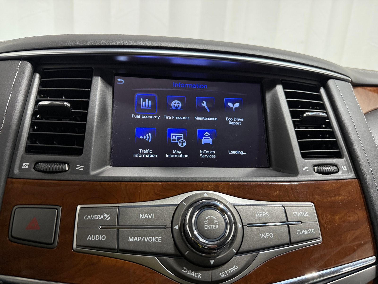 Thumbnail: 2019 INFINITI QX80 - 3