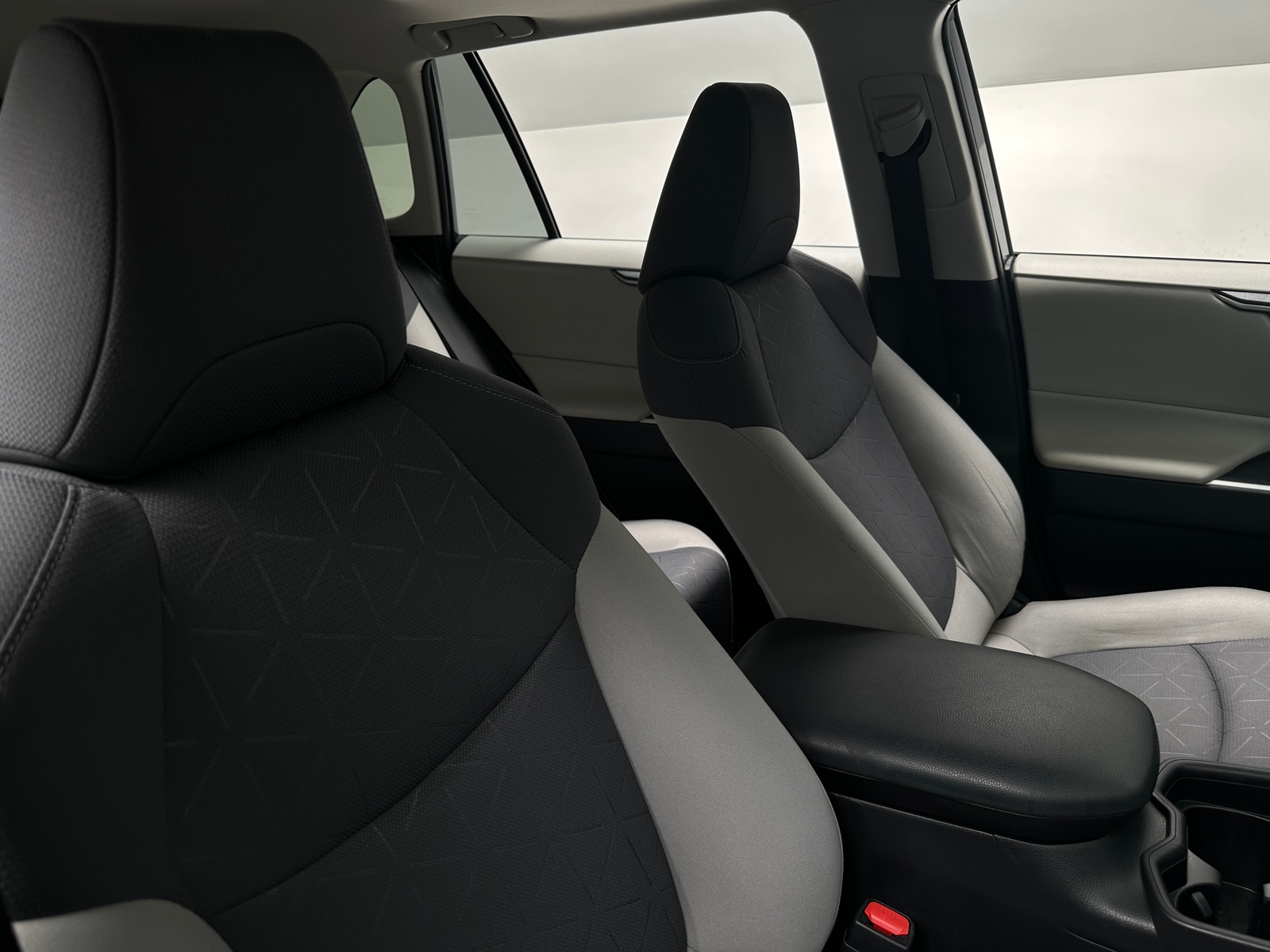 Thumbnail: 2019 Toyota RAV4 - 2