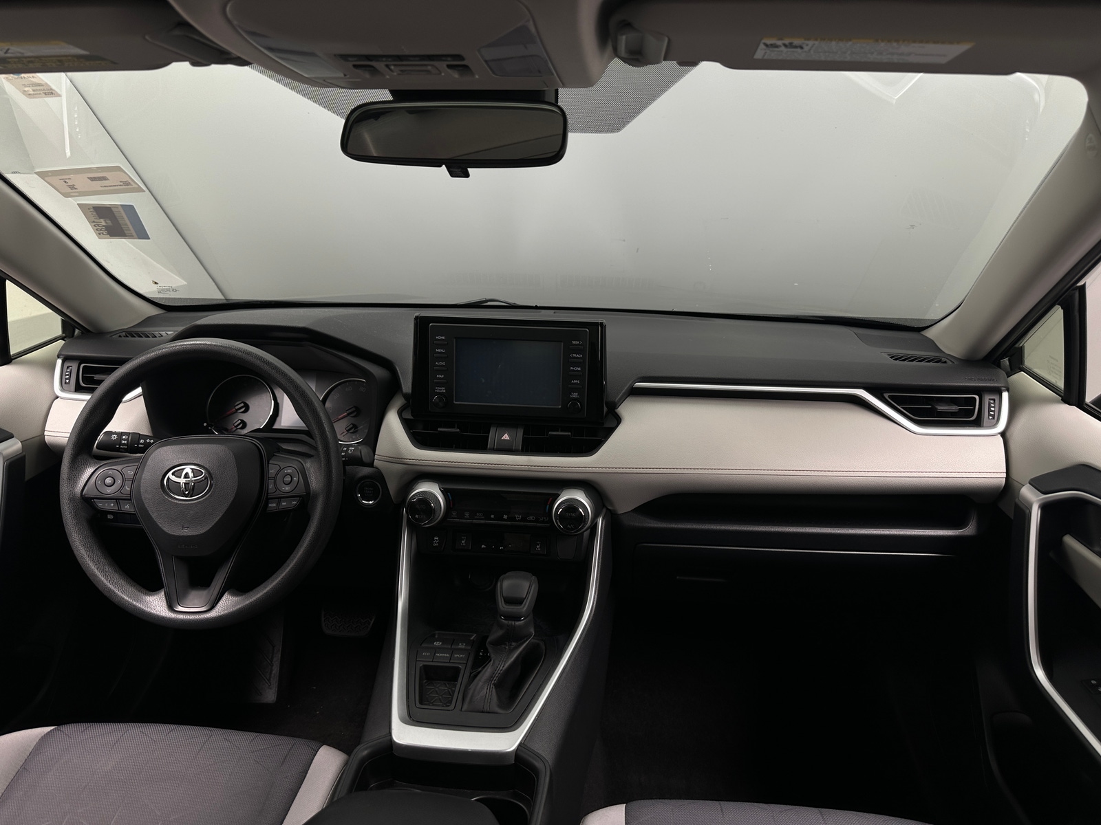Thumbnail: 2019 Toyota RAV4 - 3