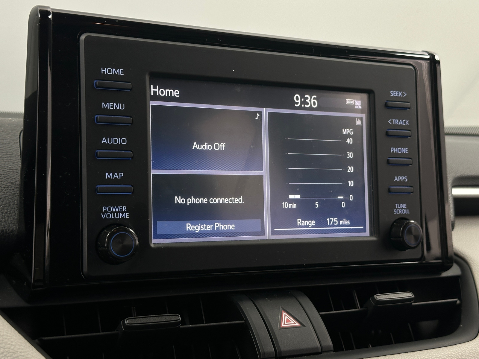 Thumbnail: 2019 Toyota RAV4 - 4