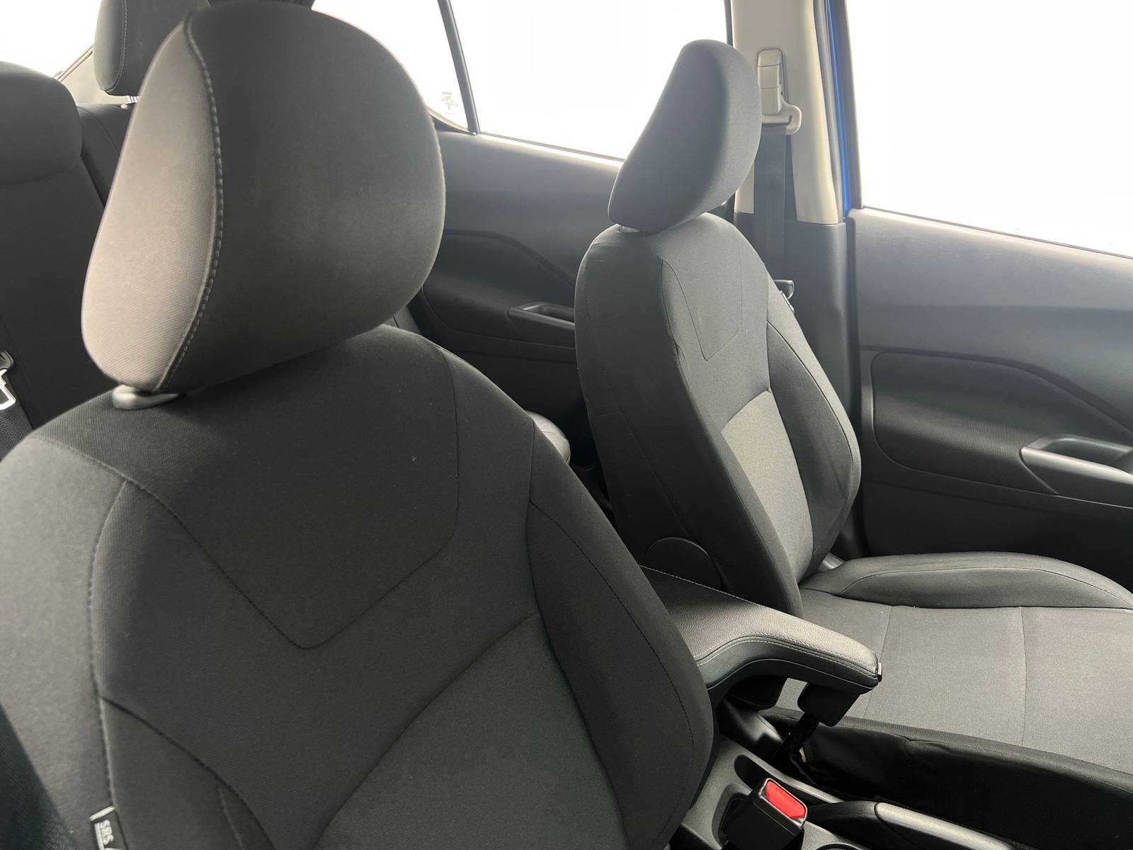 Thumbnail: 2024 Nissan Kicks - 2