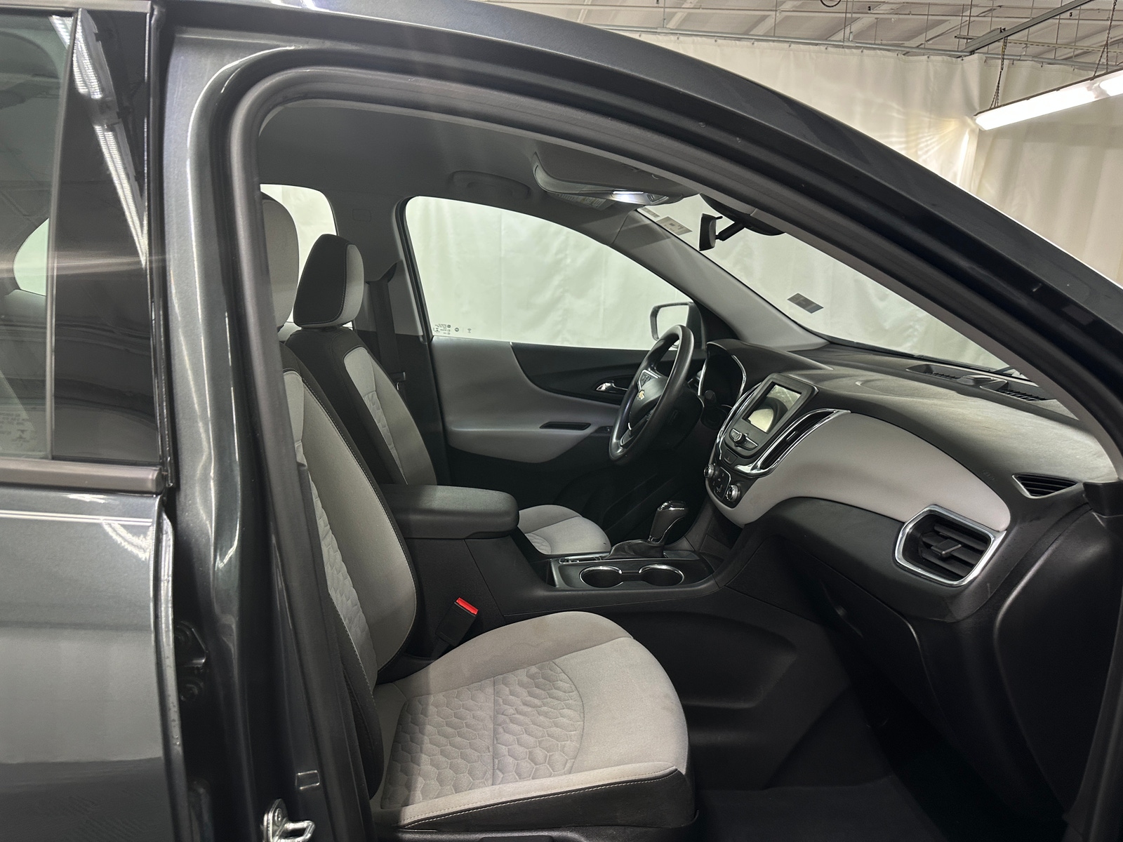 Thumbnail: 2019 Chevrolet Equinox - 2