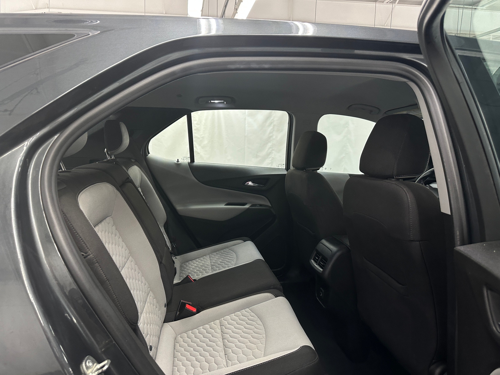 Thumbnail: 2019 Chevrolet Equinox - 6