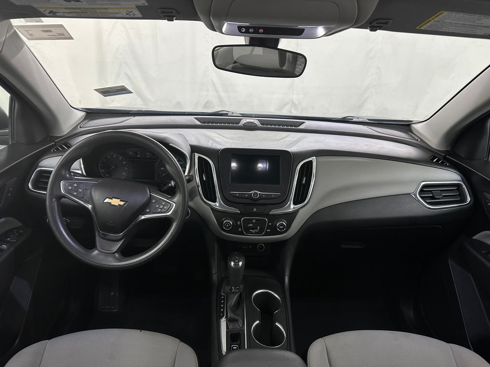 Thumbnail: 2019 Chevrolet Equinox - 3