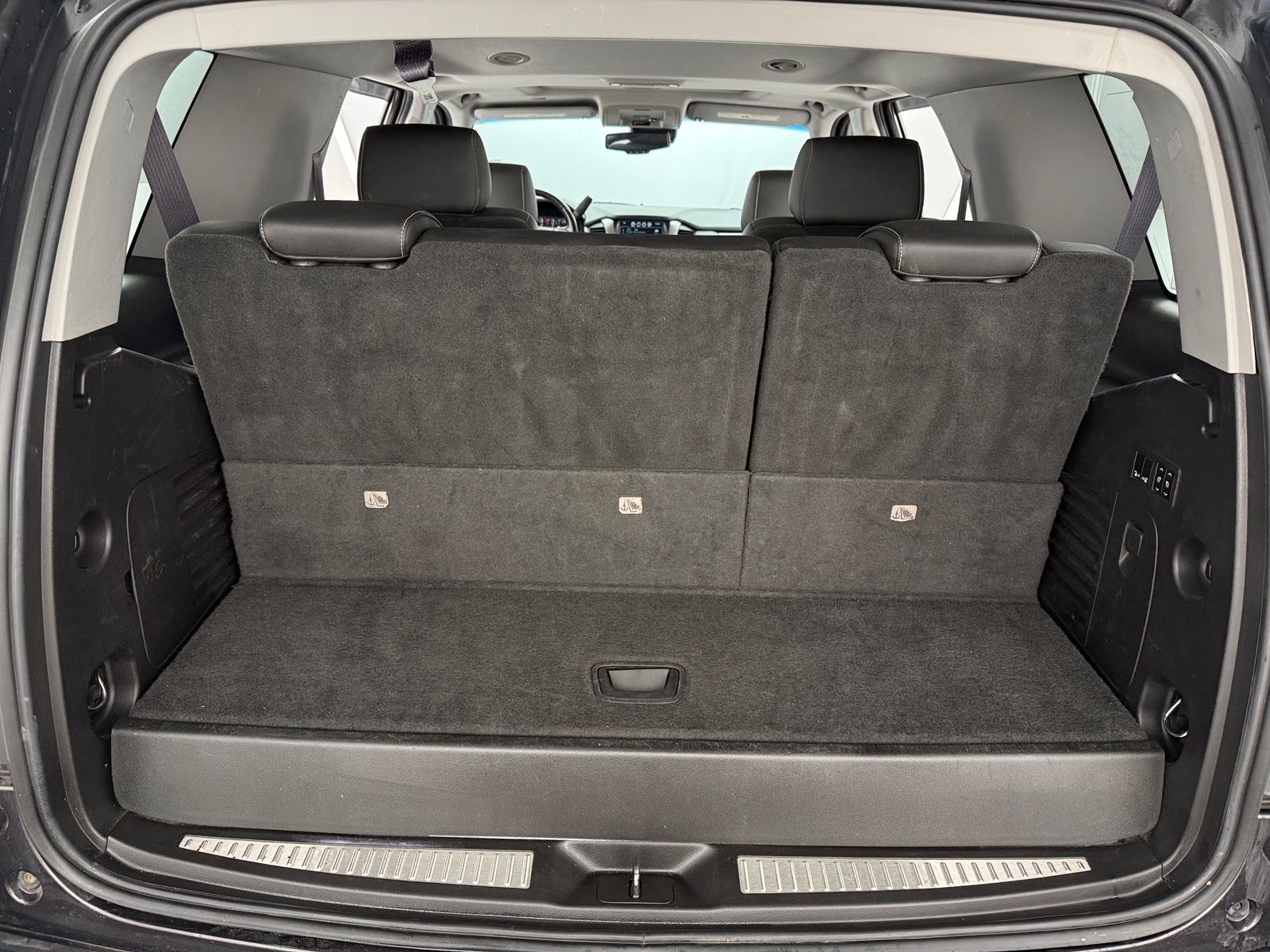 Thumbnail: 2016 Chevrolet Tahoe - 6