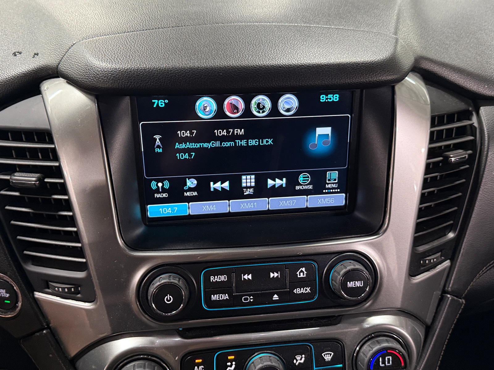 Thumbnail: 2016 Chevrolet Tahoe - 3