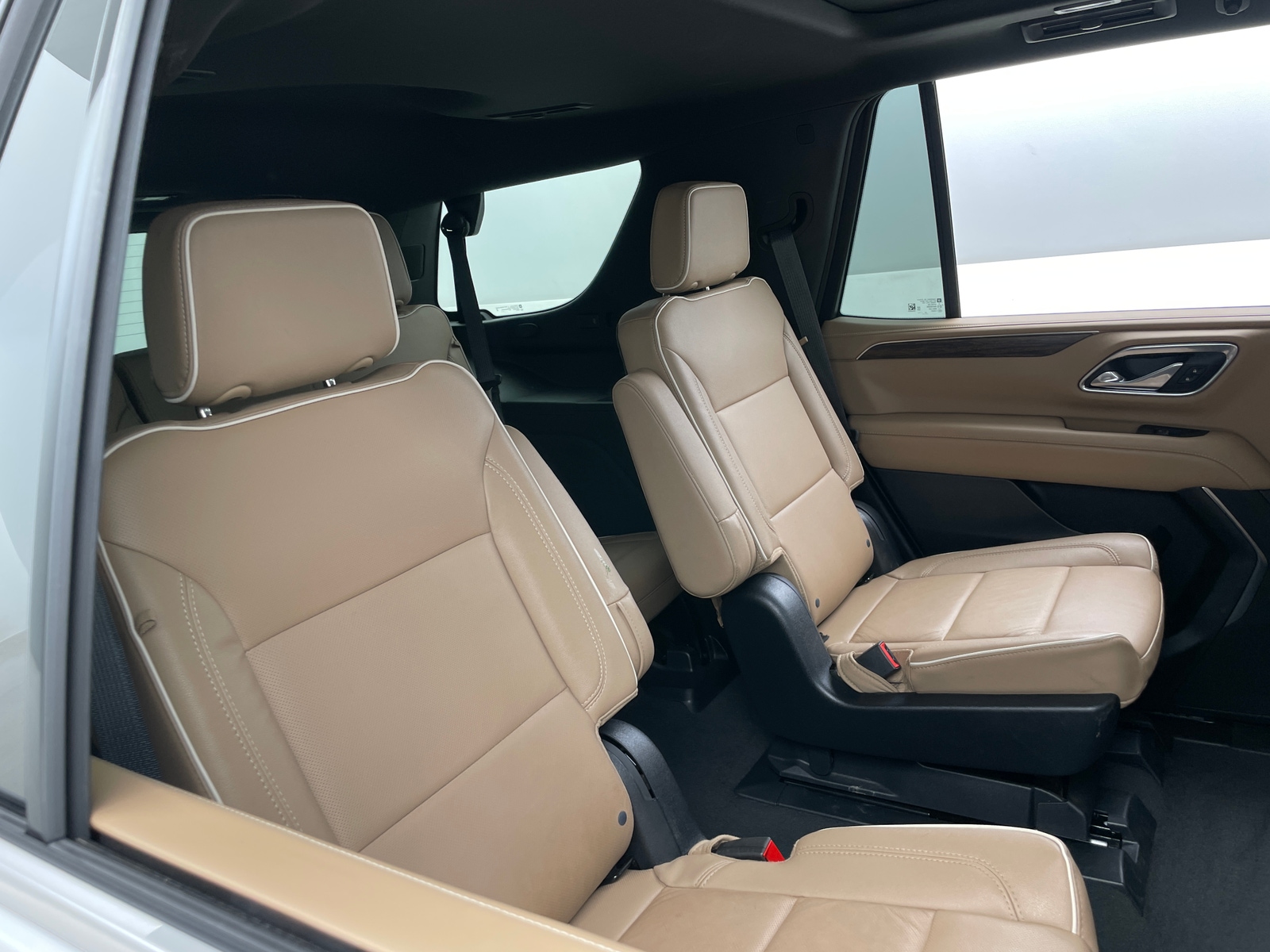 Thumbnail: 2023 Chevrolet Tahoe - 5