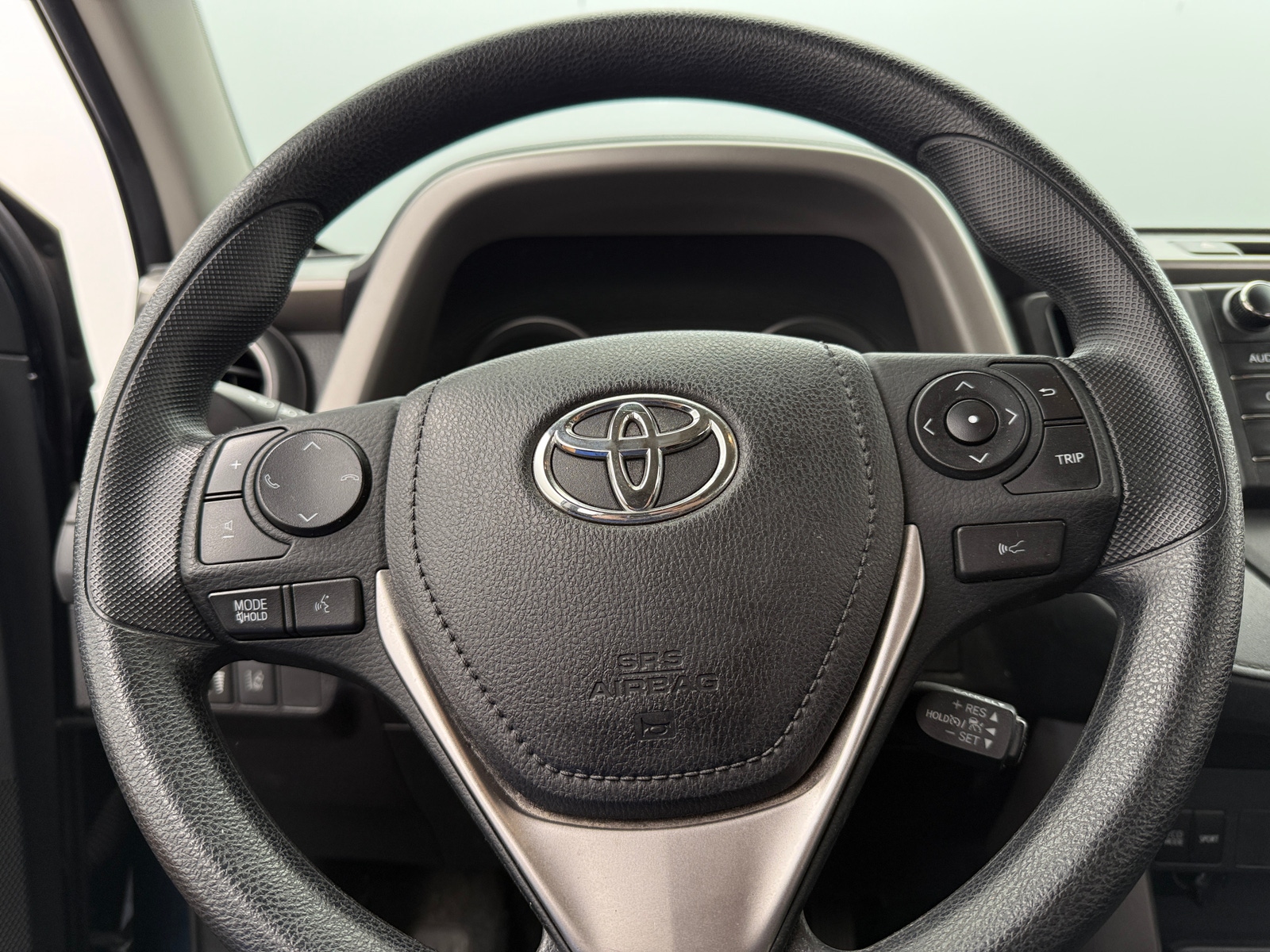 Thumbnail: 2018 Toyota RAV4 - 5