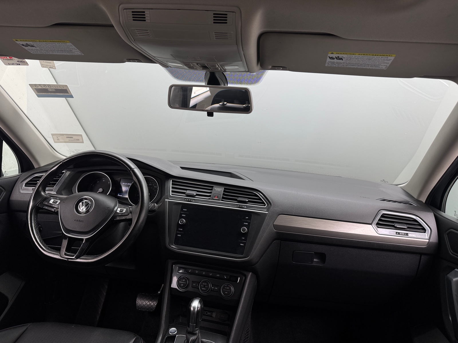 Thumbnail: 2019 Volkswagen Tiguan - 2