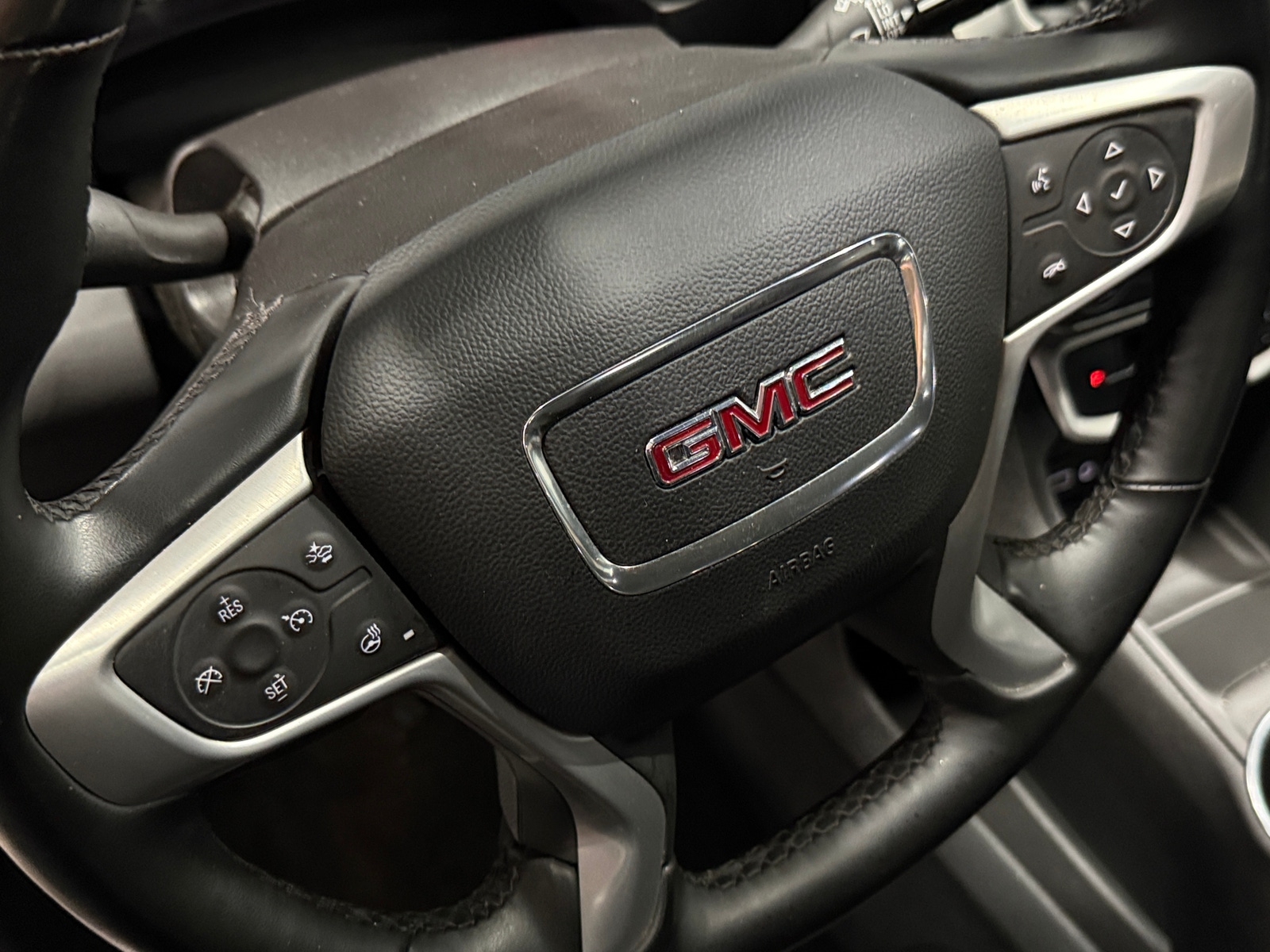 Thumbnail: 2024 GMC Terrain - 4