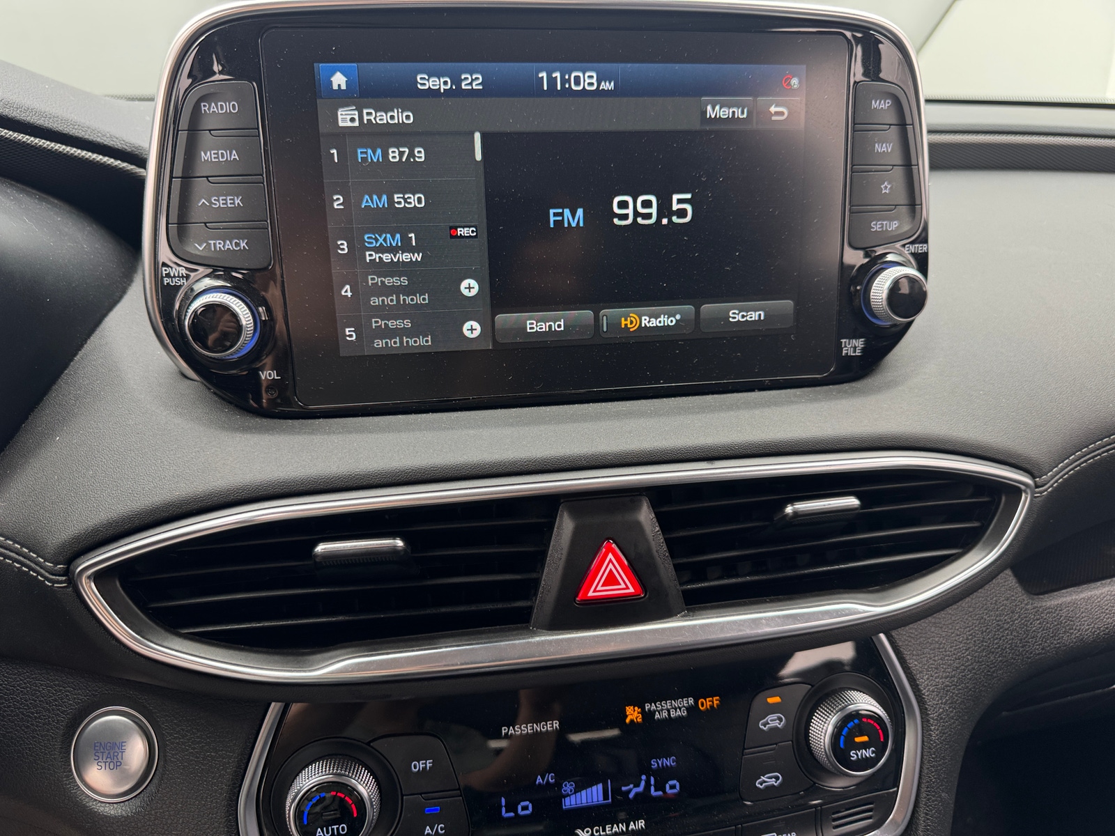 Thumbnail: 2020 Hyundai Santa Fe - 3