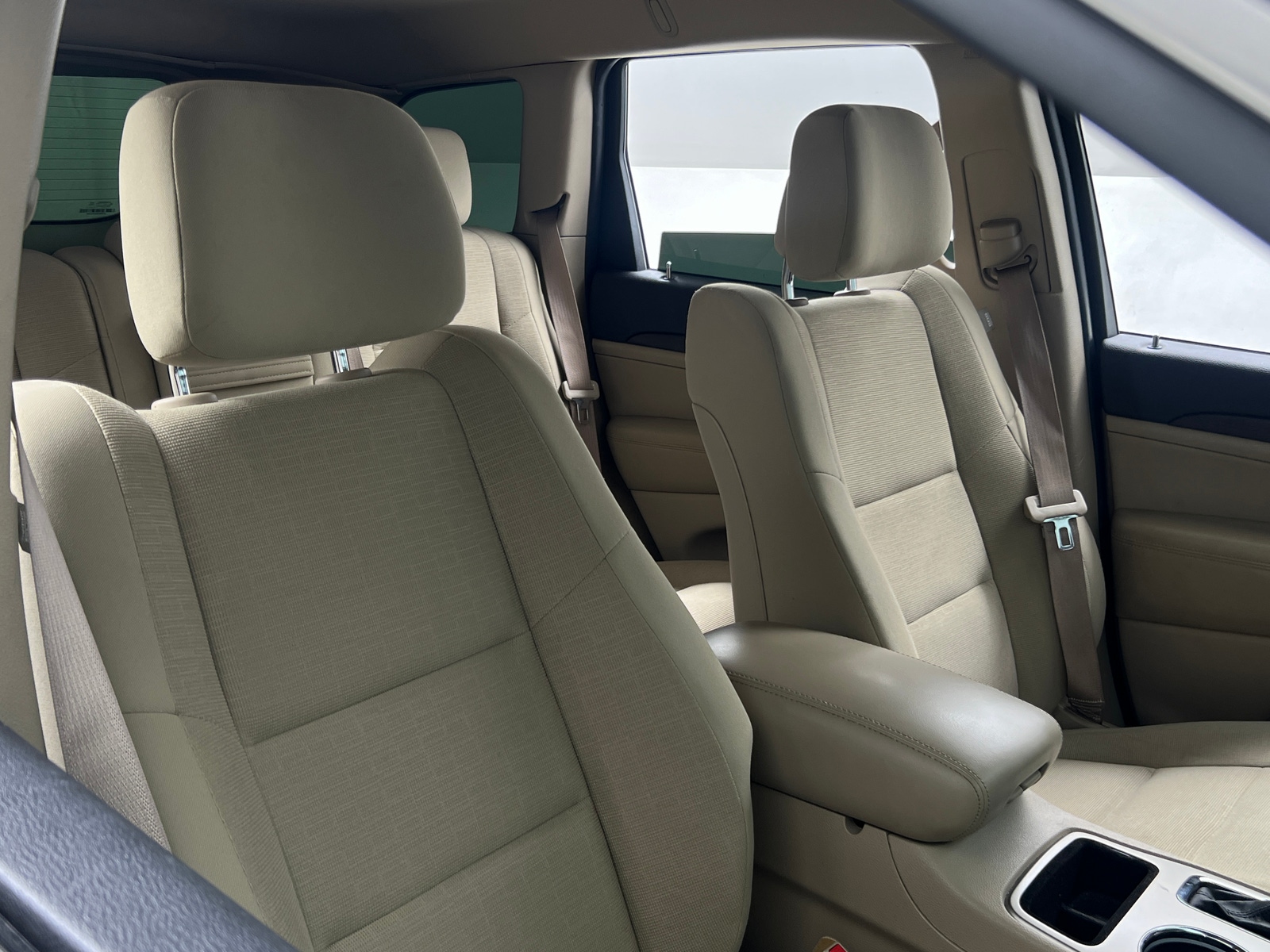 Thumbnail: 2017 Jeep Grand Cherokee - 2