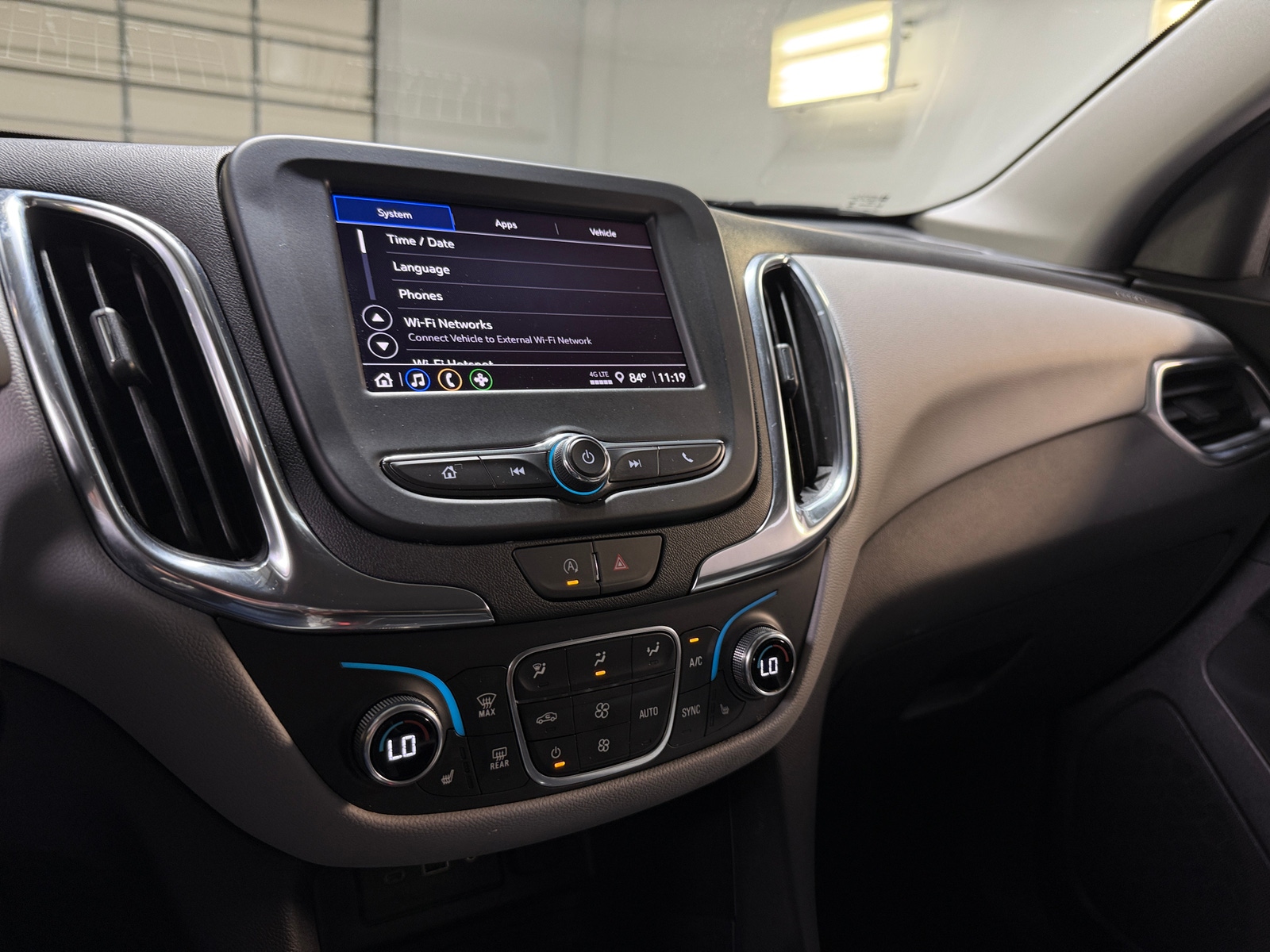 Thumbnail: 2024 Chevrolet Equinox - 4