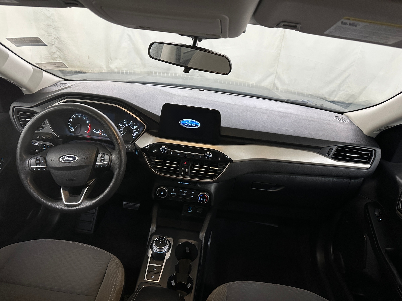 Thumbnail: 2022 Ford Escape - 3