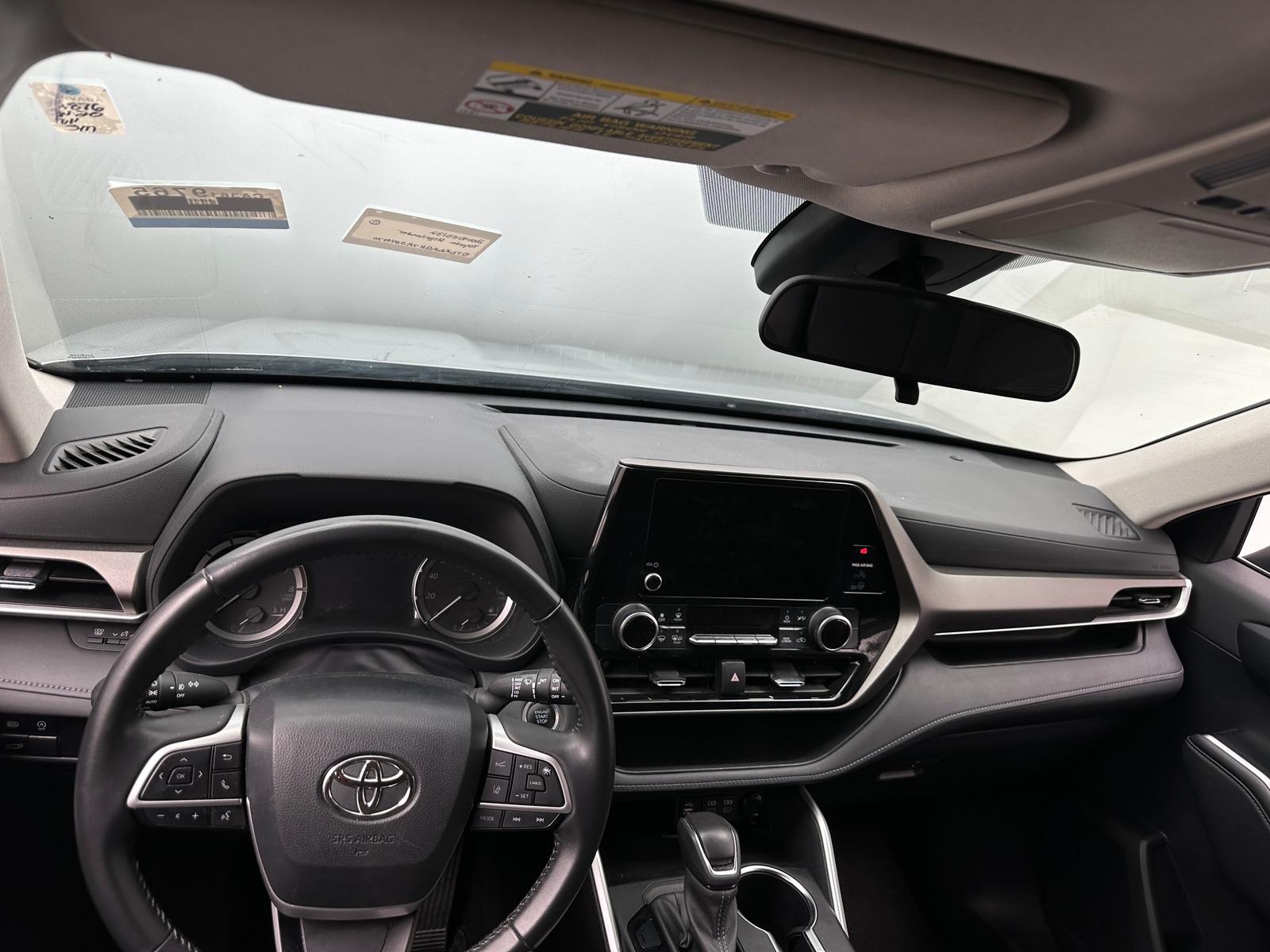 Thumbnail: 2024 Toyota Highlander - 3