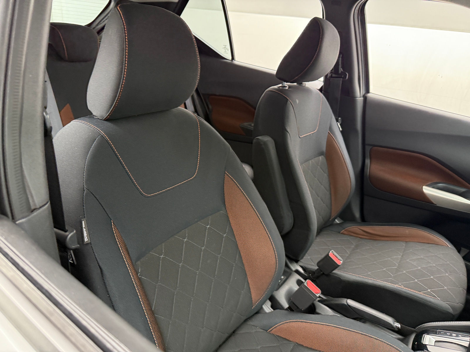 Thumbnail: 2018 Nissan Kicks - 2