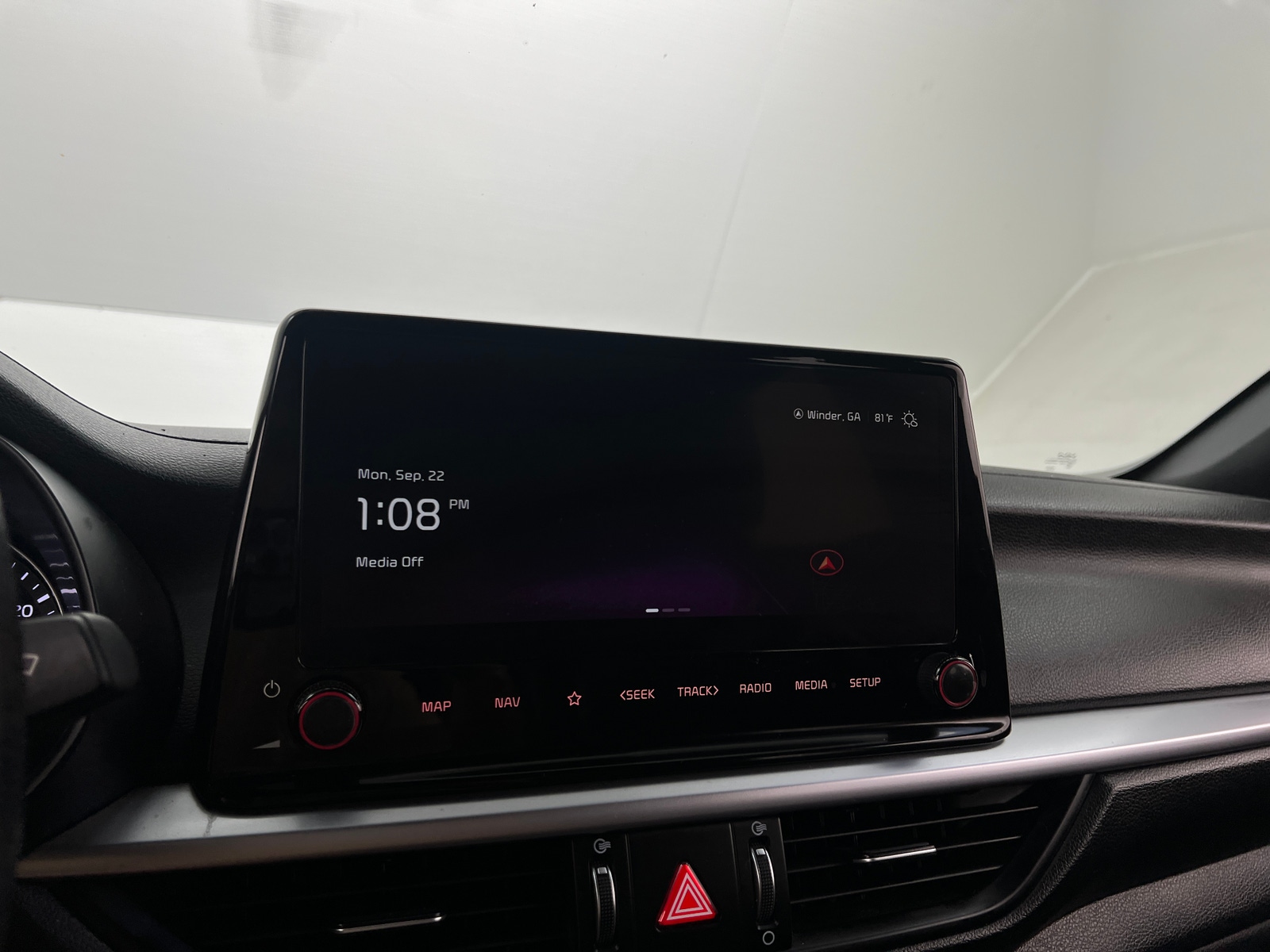 Thumbnail: 2024 Kia Forte - 4