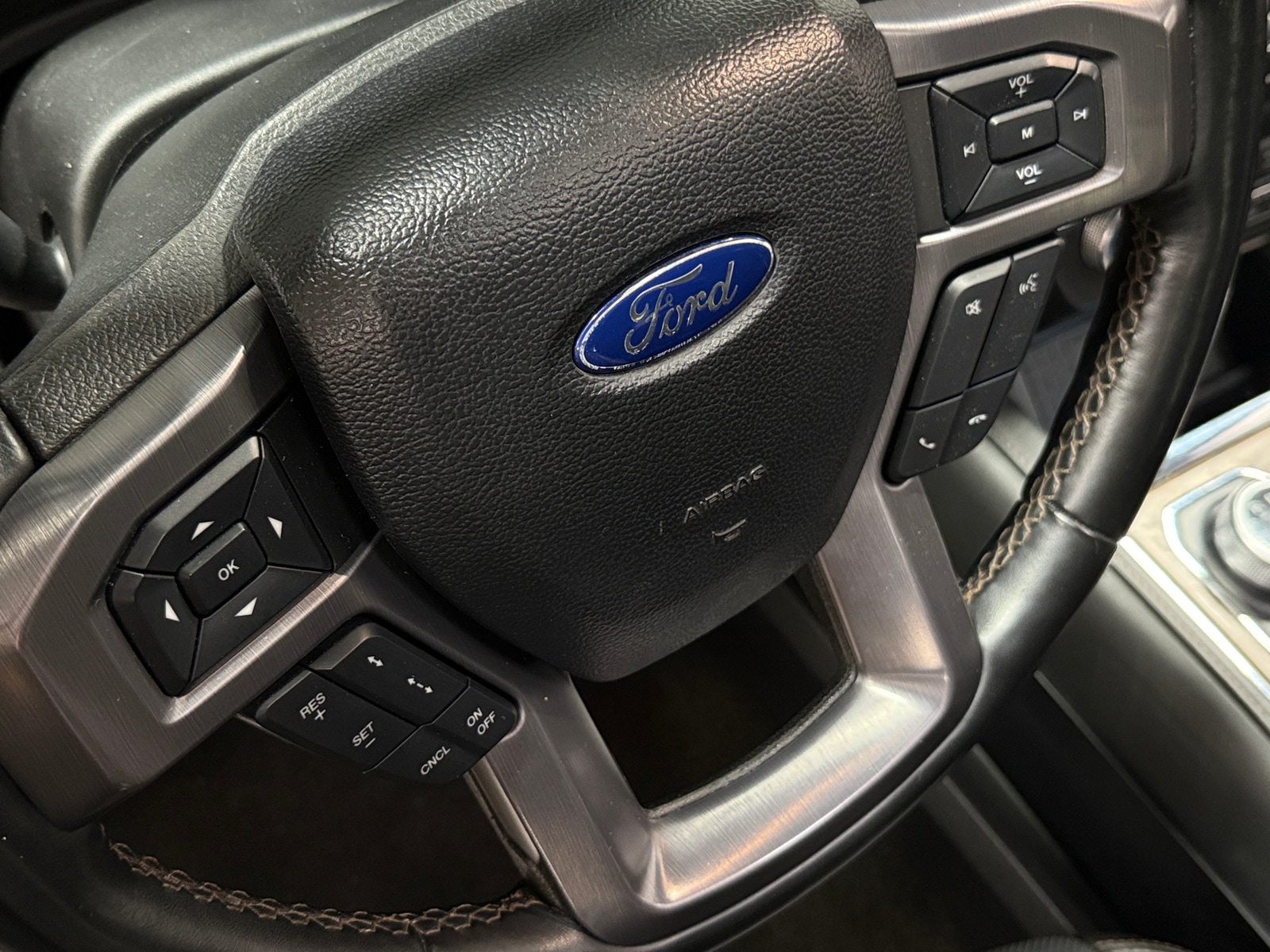 Thumbnail: 2021 Ford Expedition MAX - 4