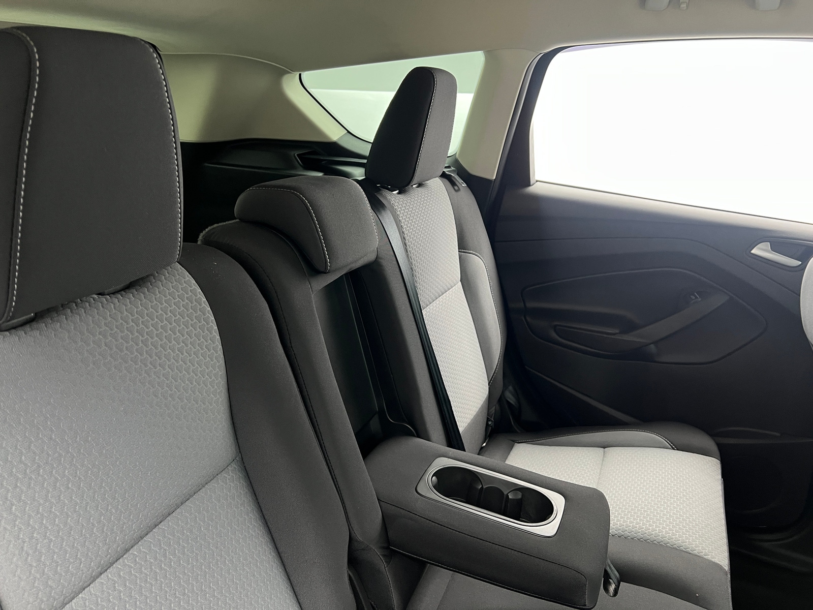 Thumbnail: 2019 Ford Escape - 6