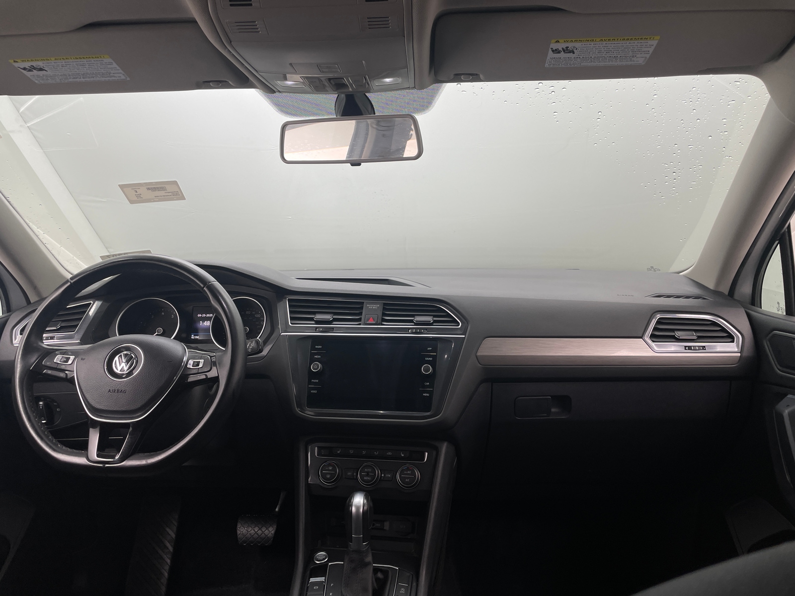 Thumbnail: 2019 Volkswagen Tiguan - 2