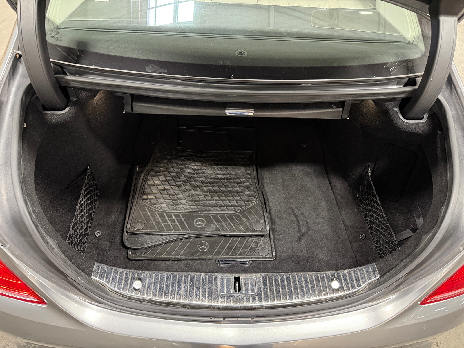 Thumbnail: 2014 Mercedes-Benz S-Class - 6