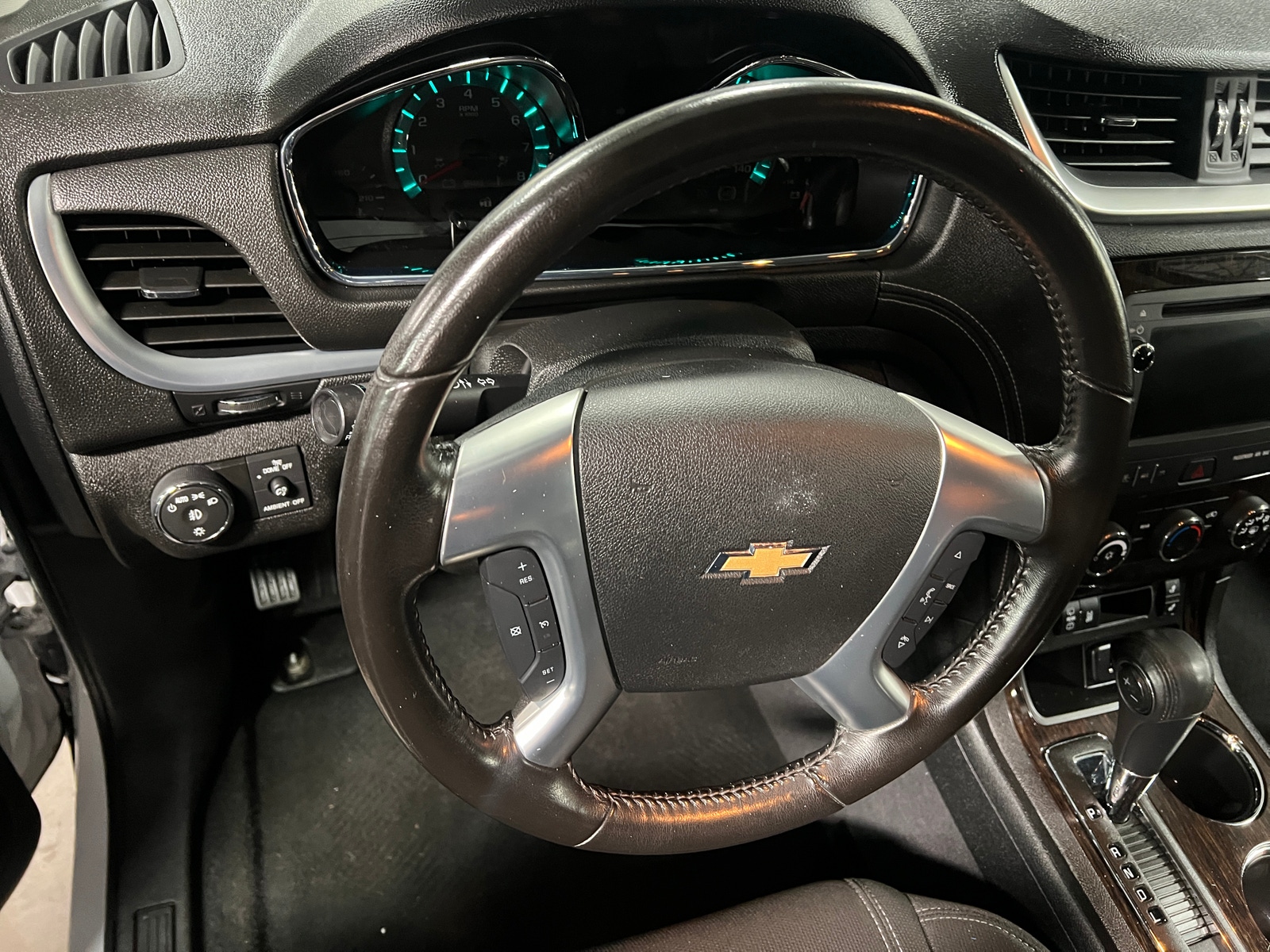 Thumbnail: 2016 Chevrolet Traverse - 5