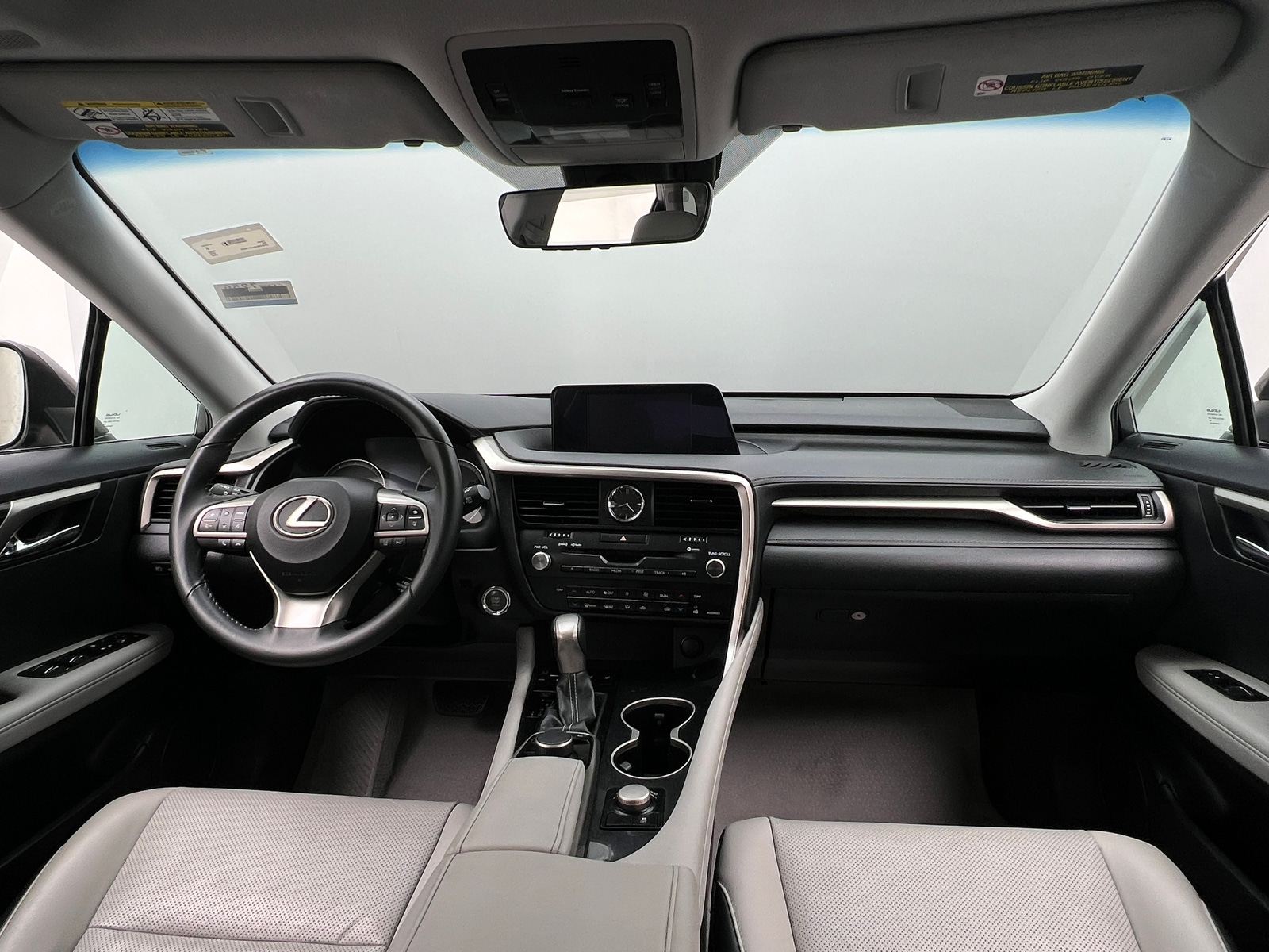 Thumbnail: 2018 Lexus RX - 3