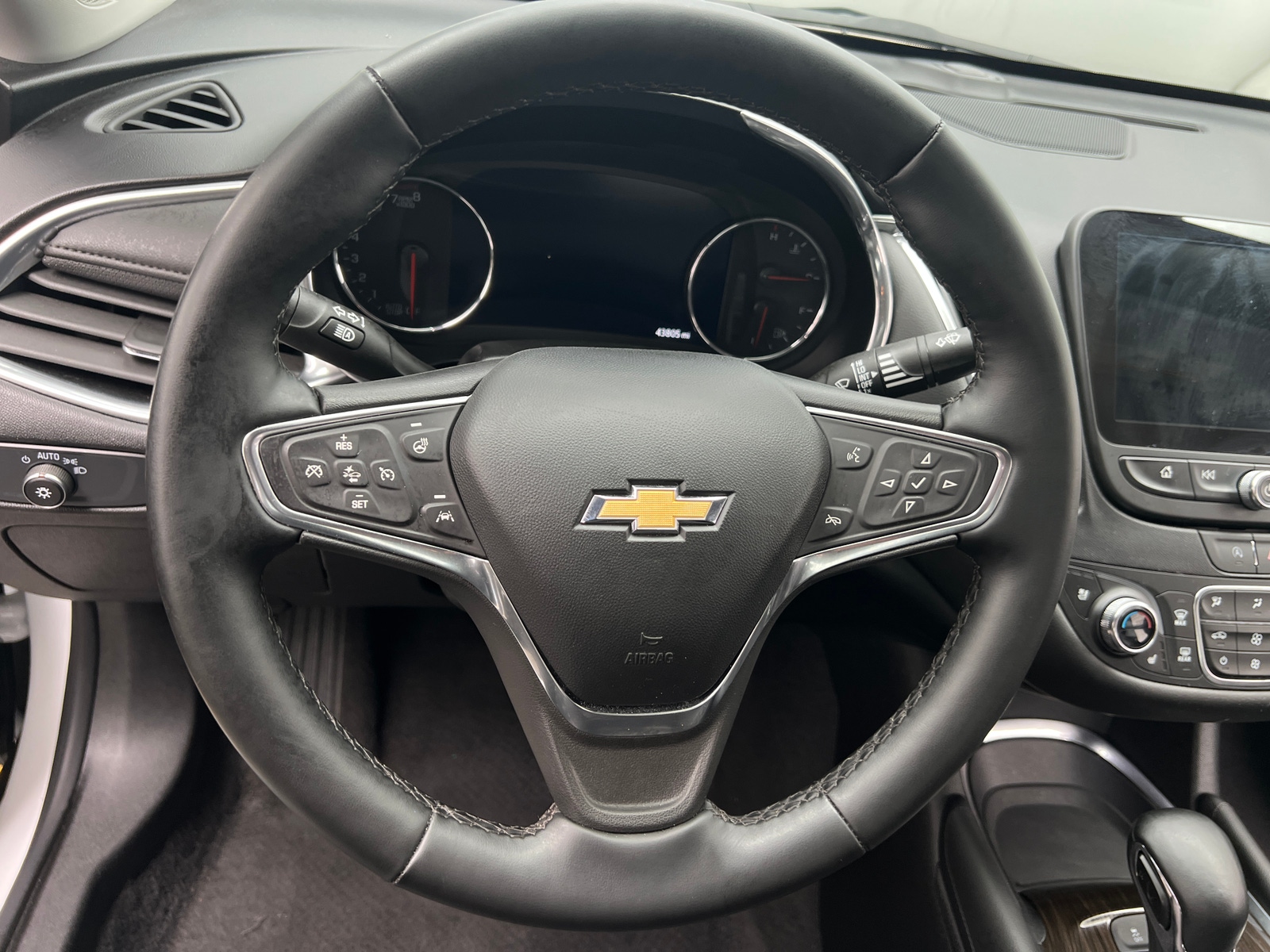 Thumbnail: 2024 Chevrolet Malibu - 5