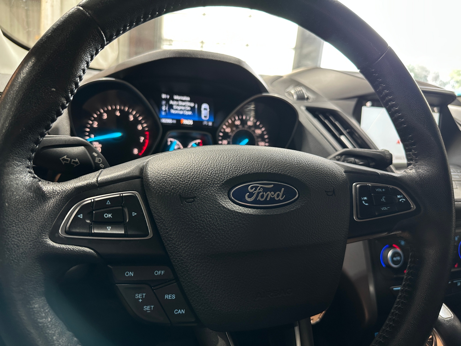Thumbnail: 2018 Ford Escape - 4