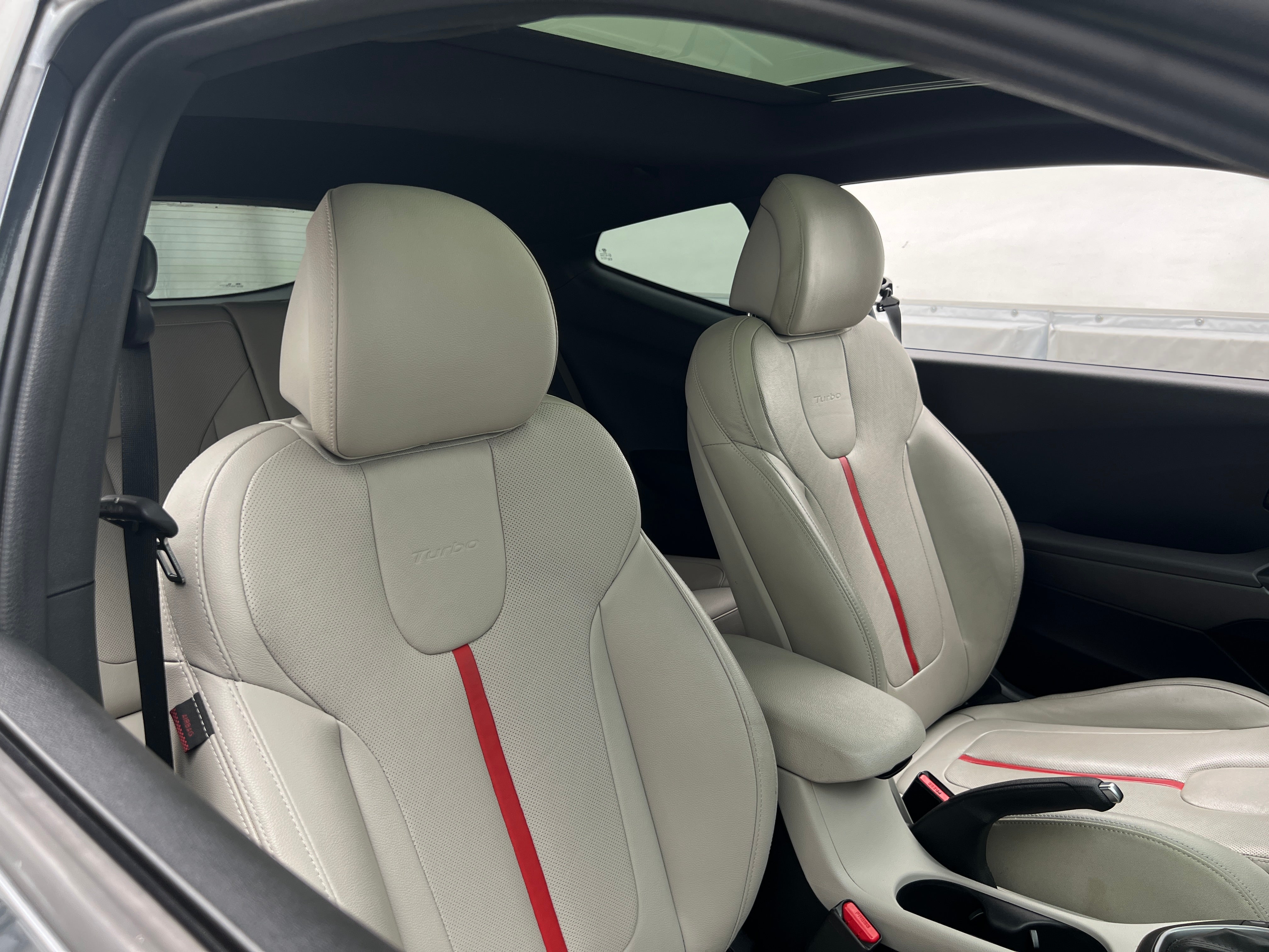 2019 Hyundai Veloster
