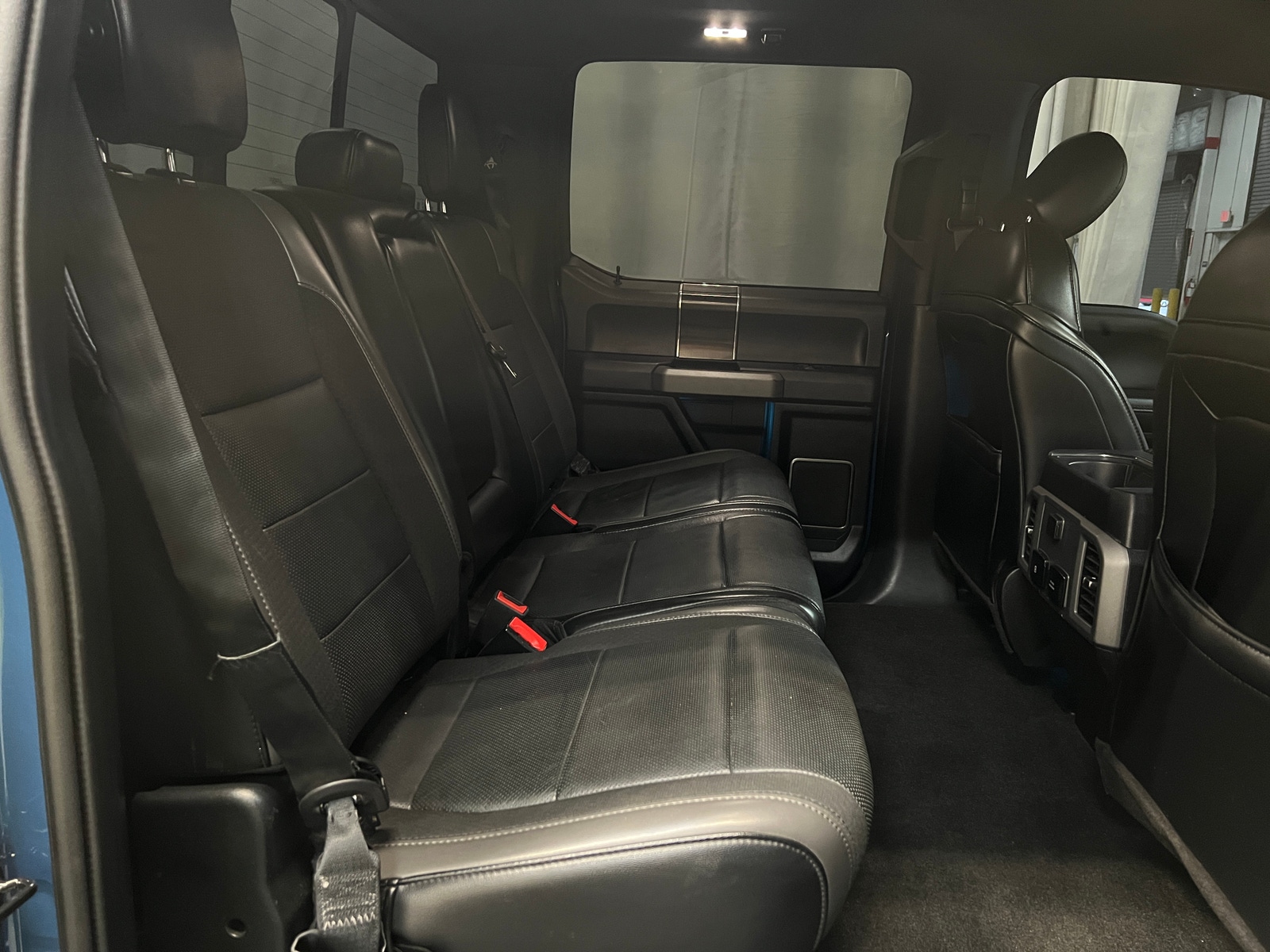 Thumbnail: 2019 Ford Econoline - 5