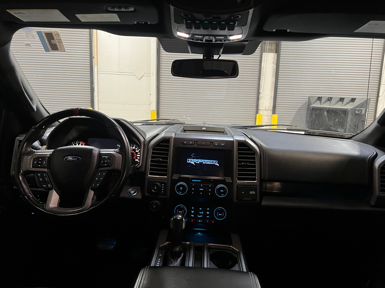 Thumbnail: 2019 Ford Econoline - 2