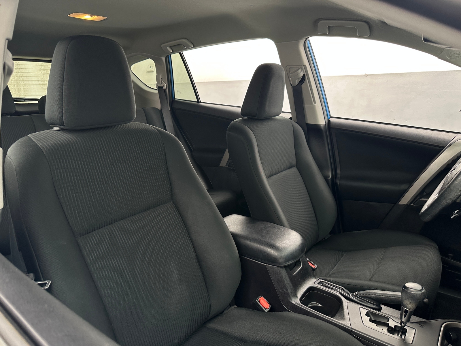 Thumbnail: 2018 Toyota RAV4 - 2