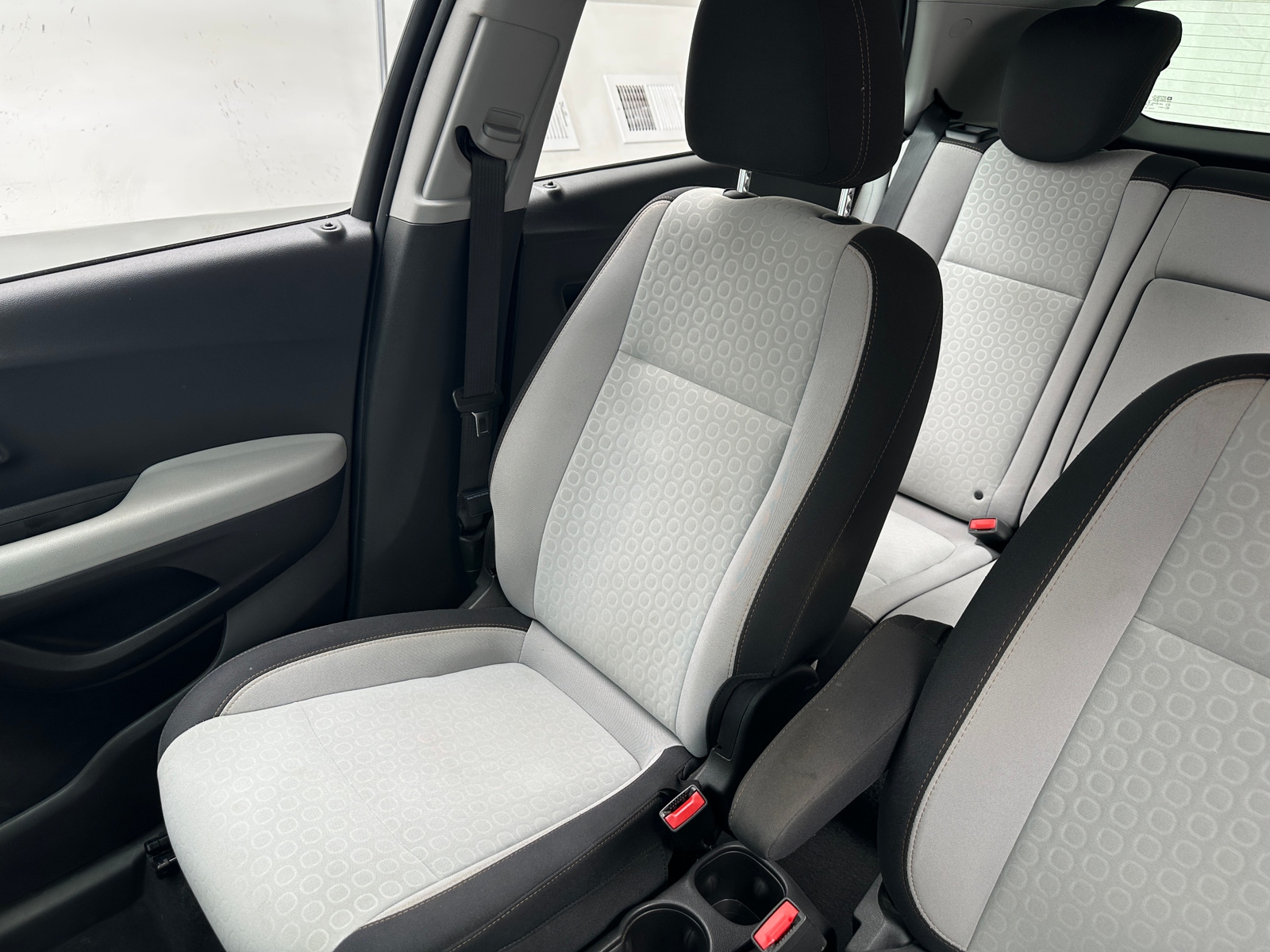 Thumbnail: 2020 Chevrolet Trax - 2
