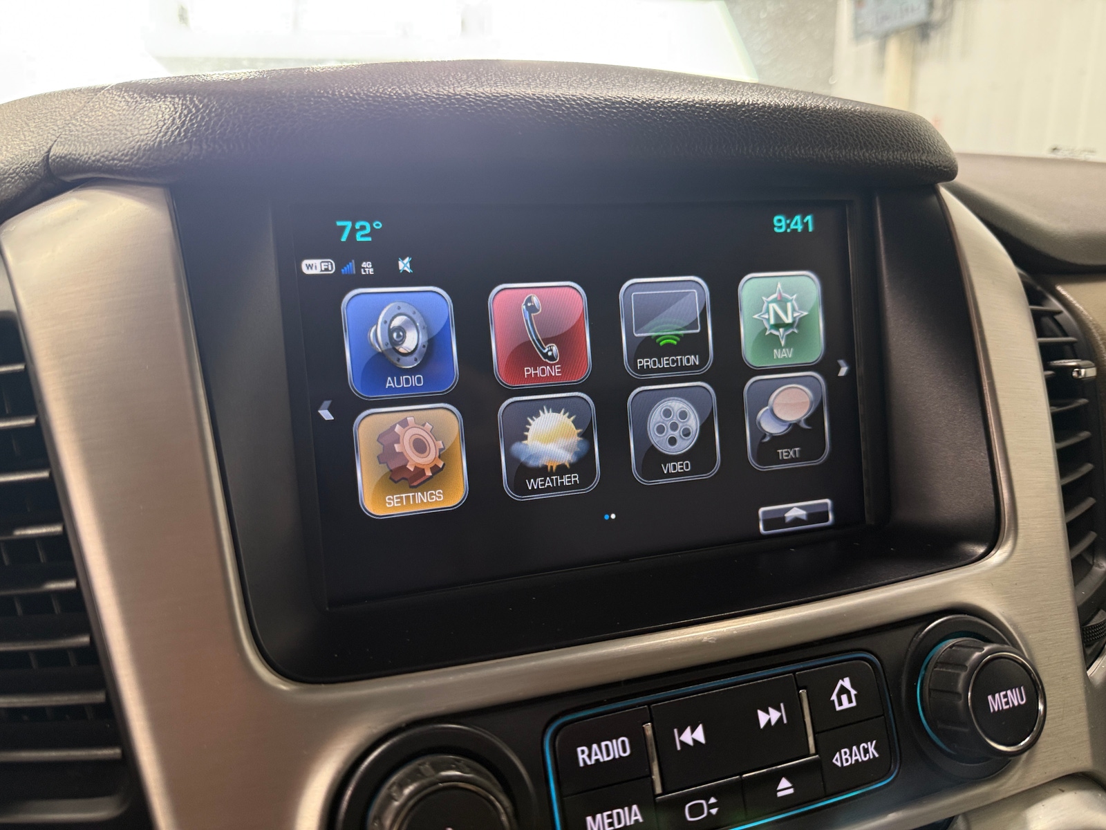 Thumbnail: 2020 GMC Yukon - 3