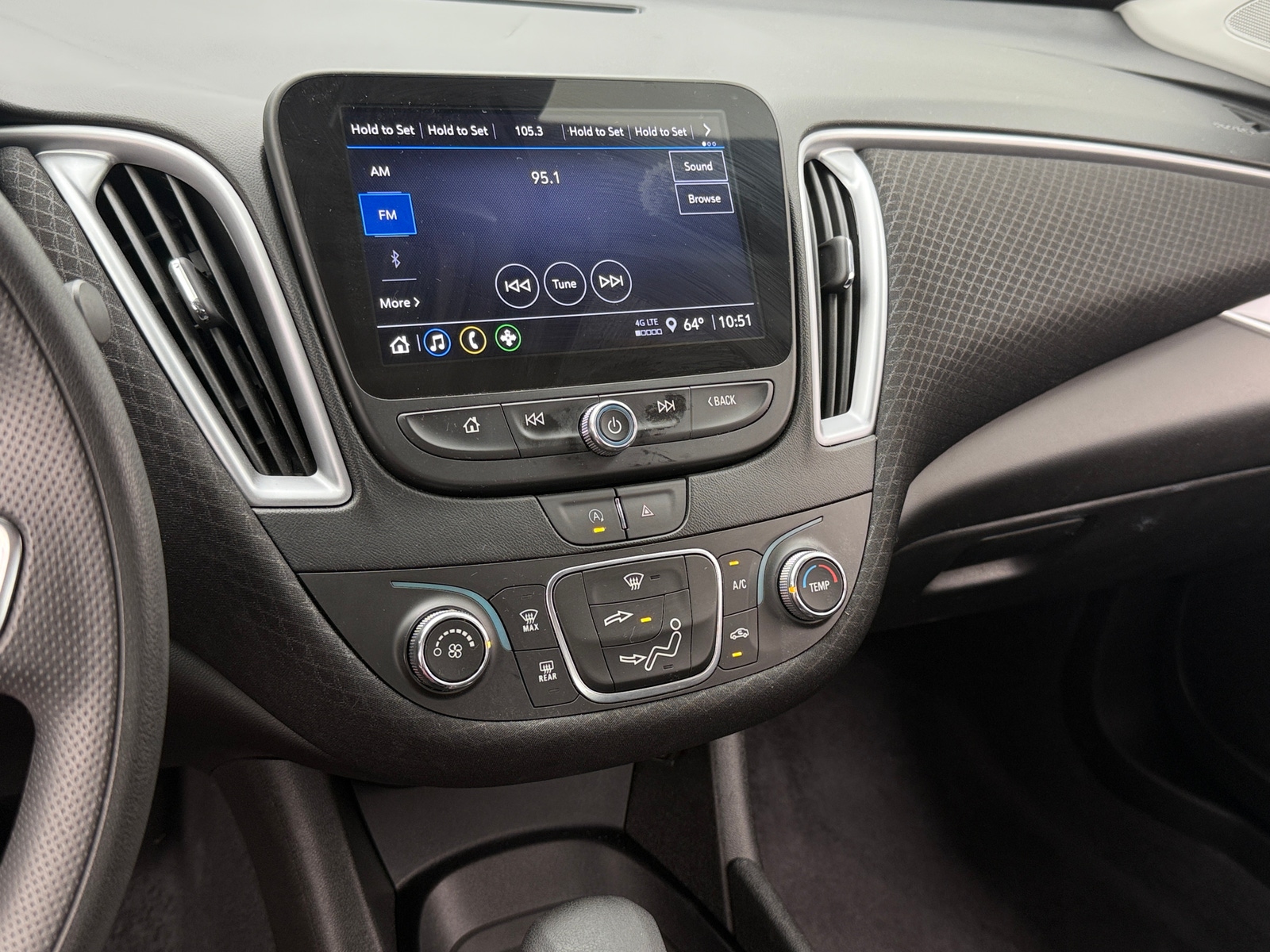Thumbnail: 2023 Chevrolet Malibu - 4