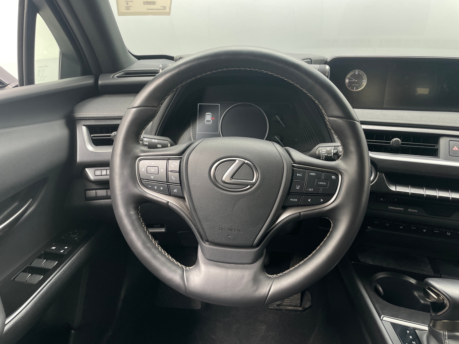 Thumbnail: 2020 Lexus UX - 4