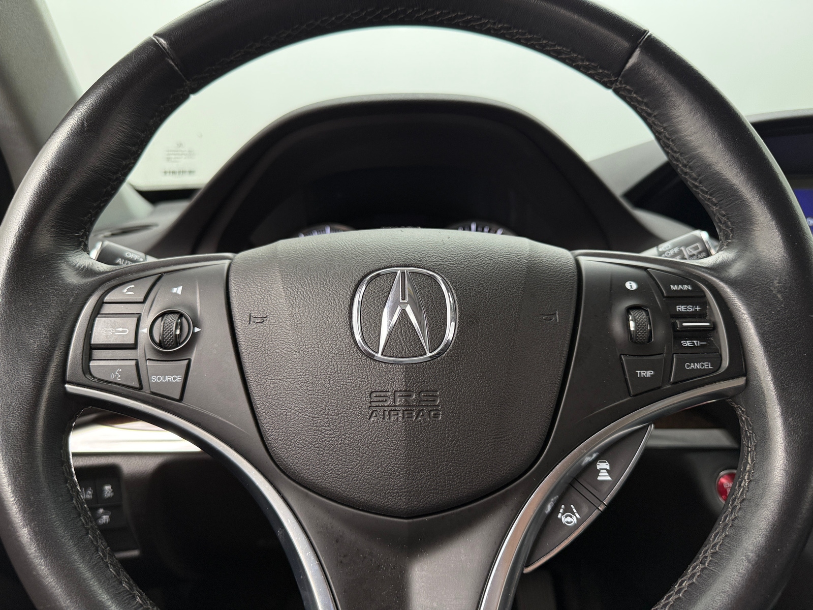 Thumbnail: 2017 Acura MDX - 4