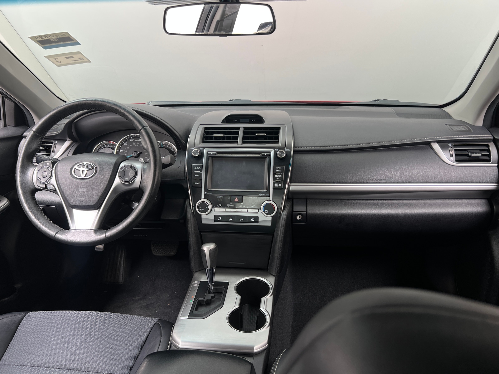 Thumbnail: 2014 Toyota Camry - 3