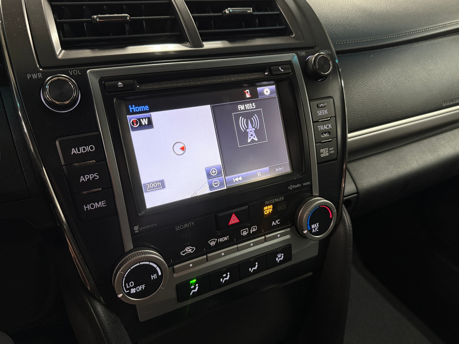 Thumbnail: 2014 Toyota Camry - 4