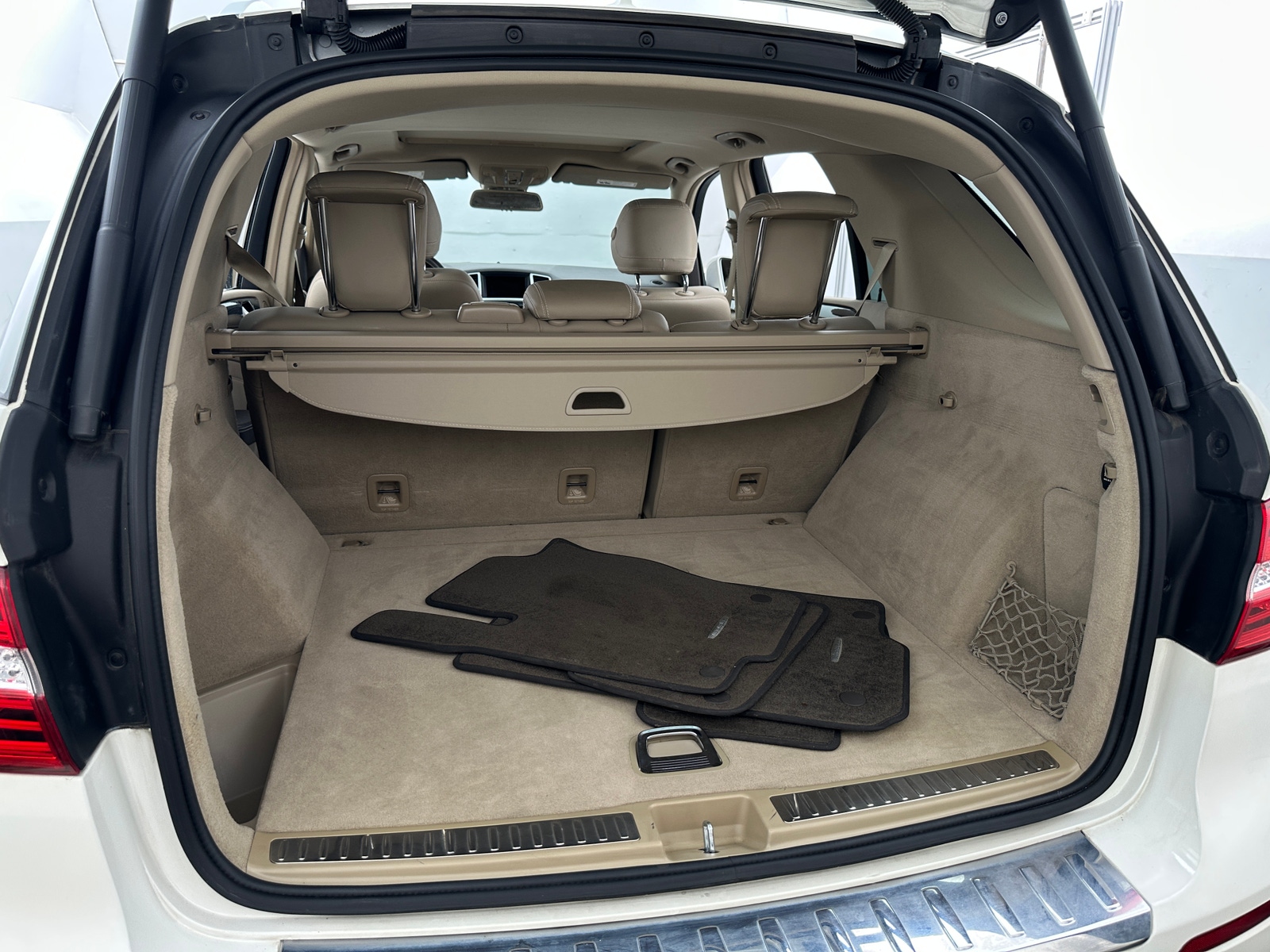 Thumbnail: 2013 Mercedes-Benz M-Class - 6