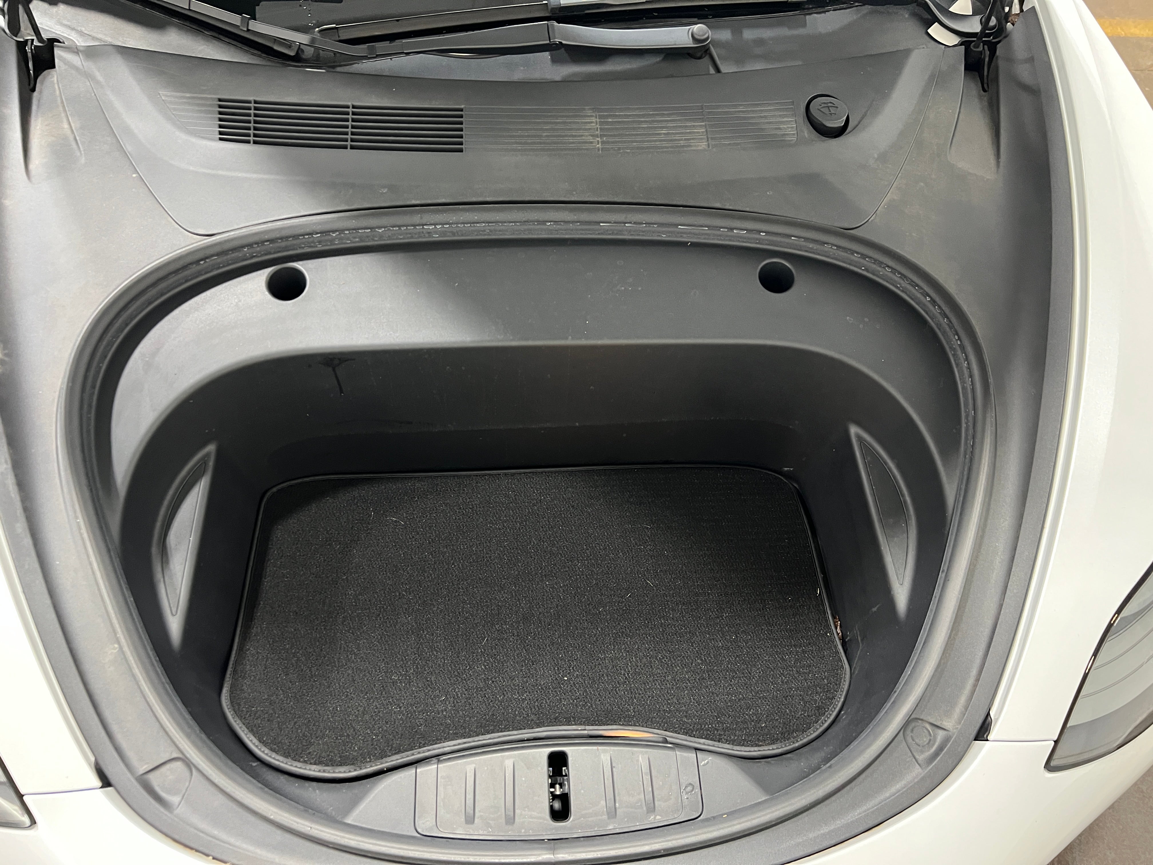 Used 2022 Tesla Model 3 Long Range with VIN 5YJ3E1EB0NF173699 for sale in Oak Creek, WI