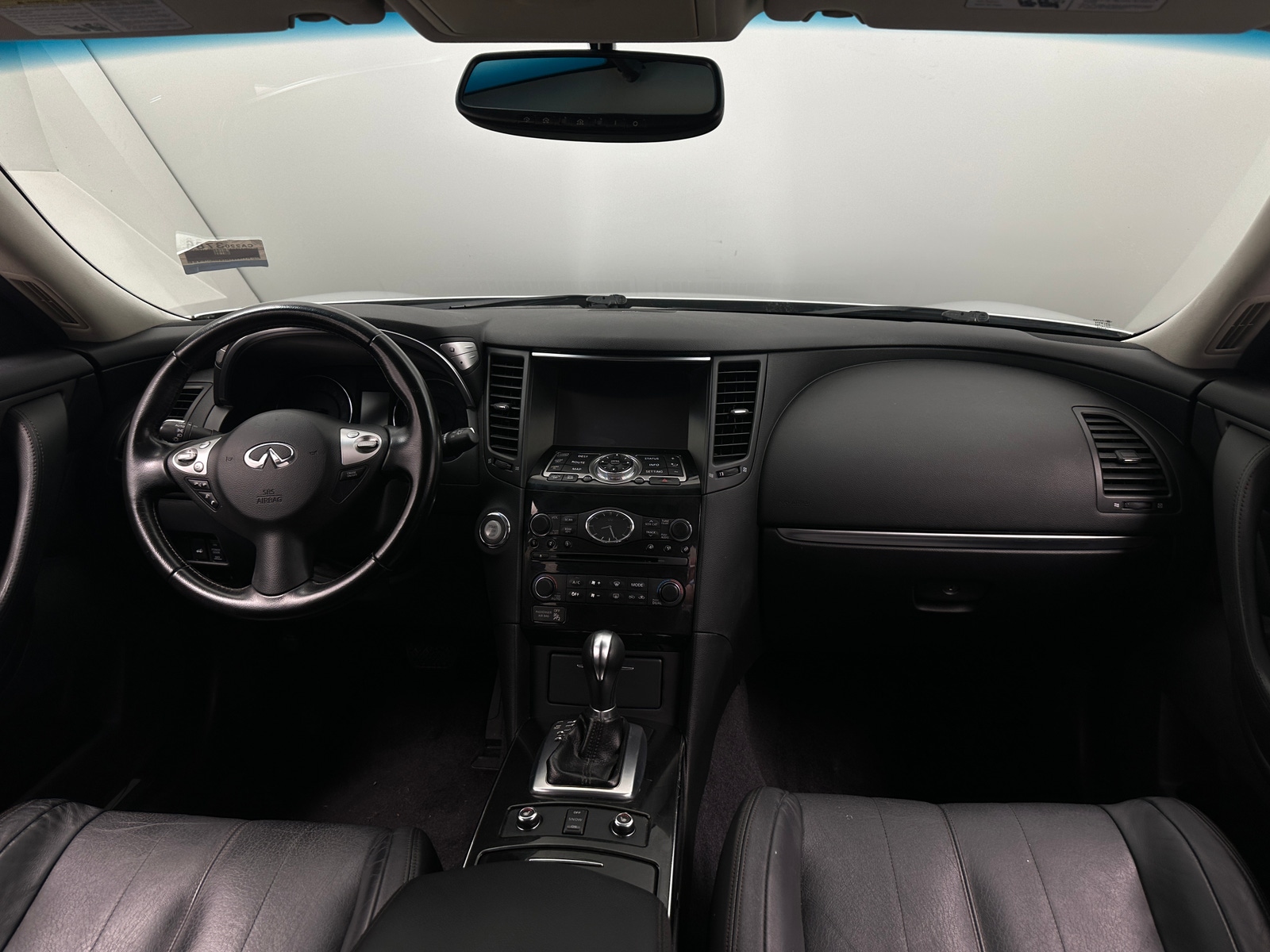 Thumbnail: 2014 INFINITI QX70 - 2