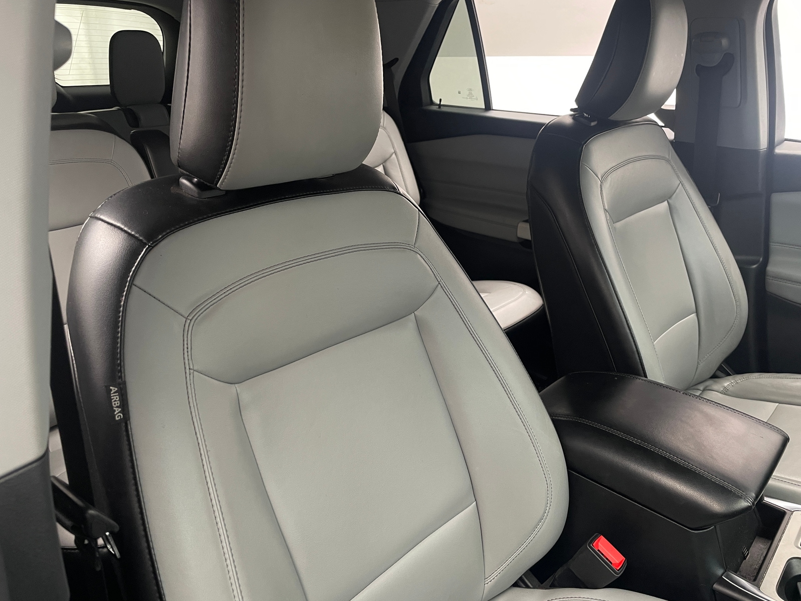 Thumbnail: 2021 Ford Explorer - 2