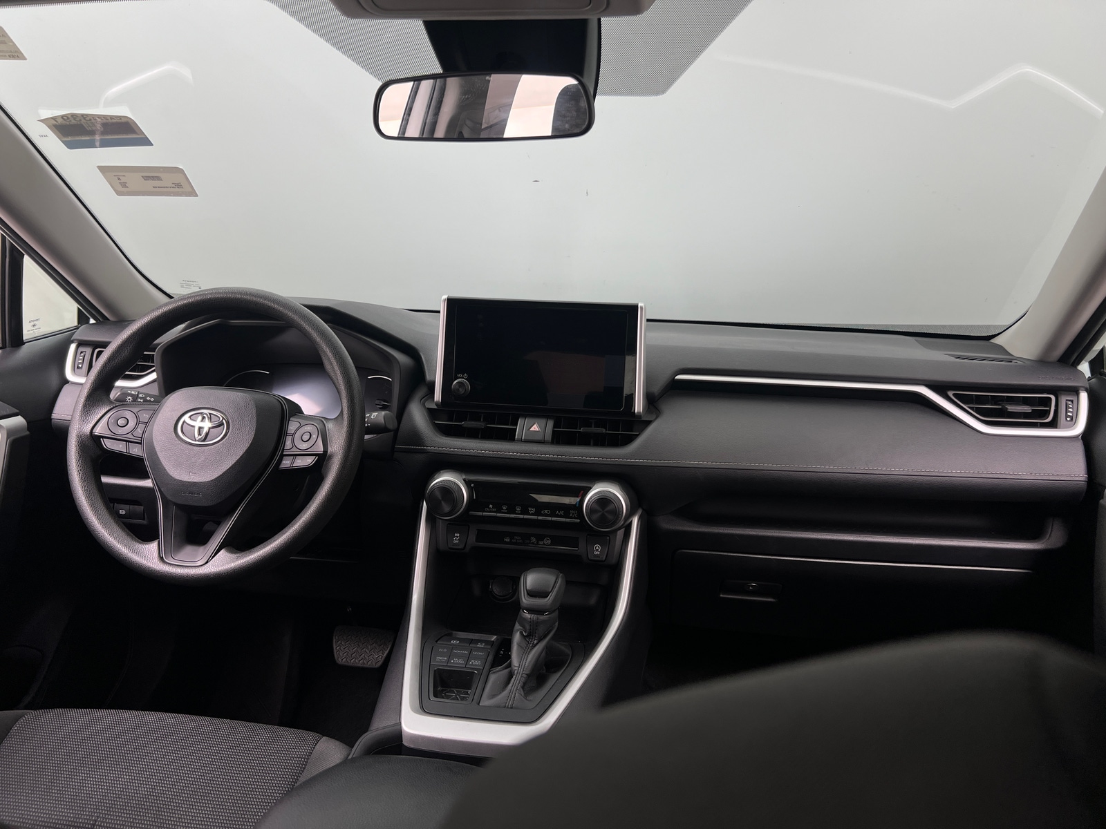 Thumbnail: 2024 Toyota RAV4 - 3