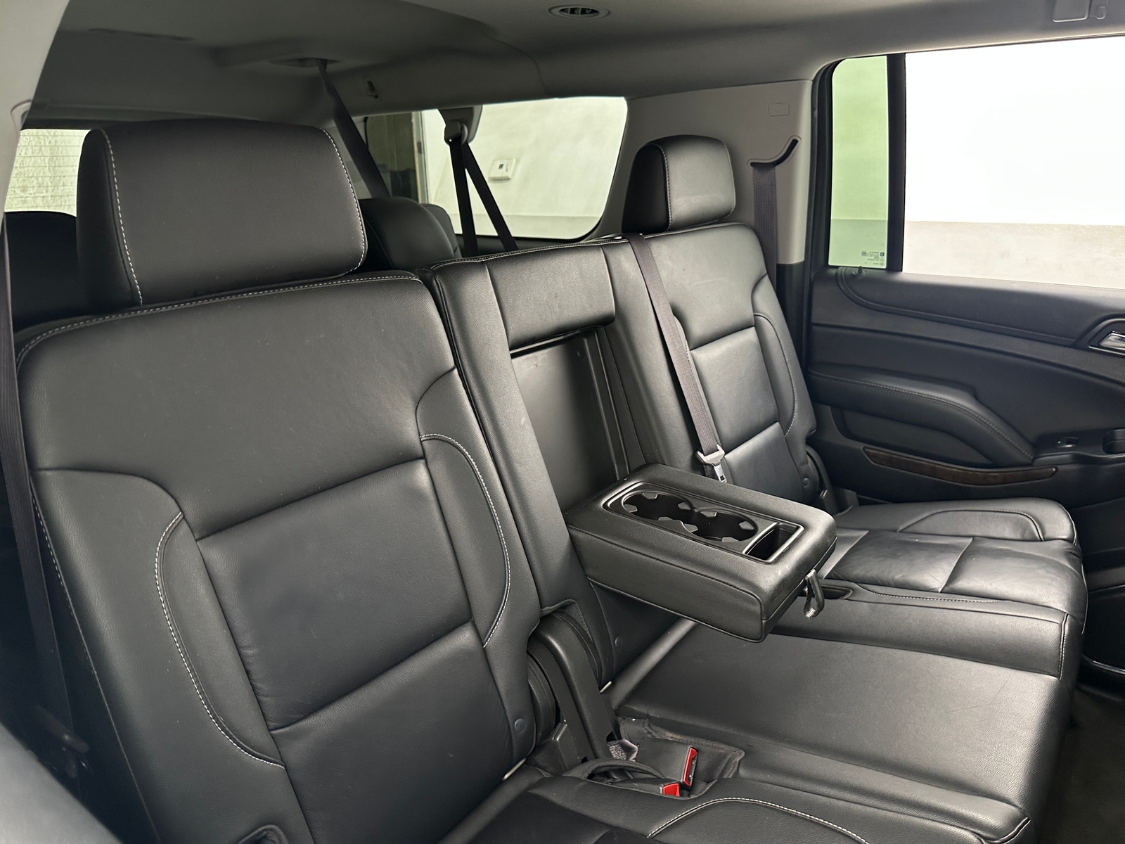 Thumbnail: 2017 Chevrolet Suburban - 5